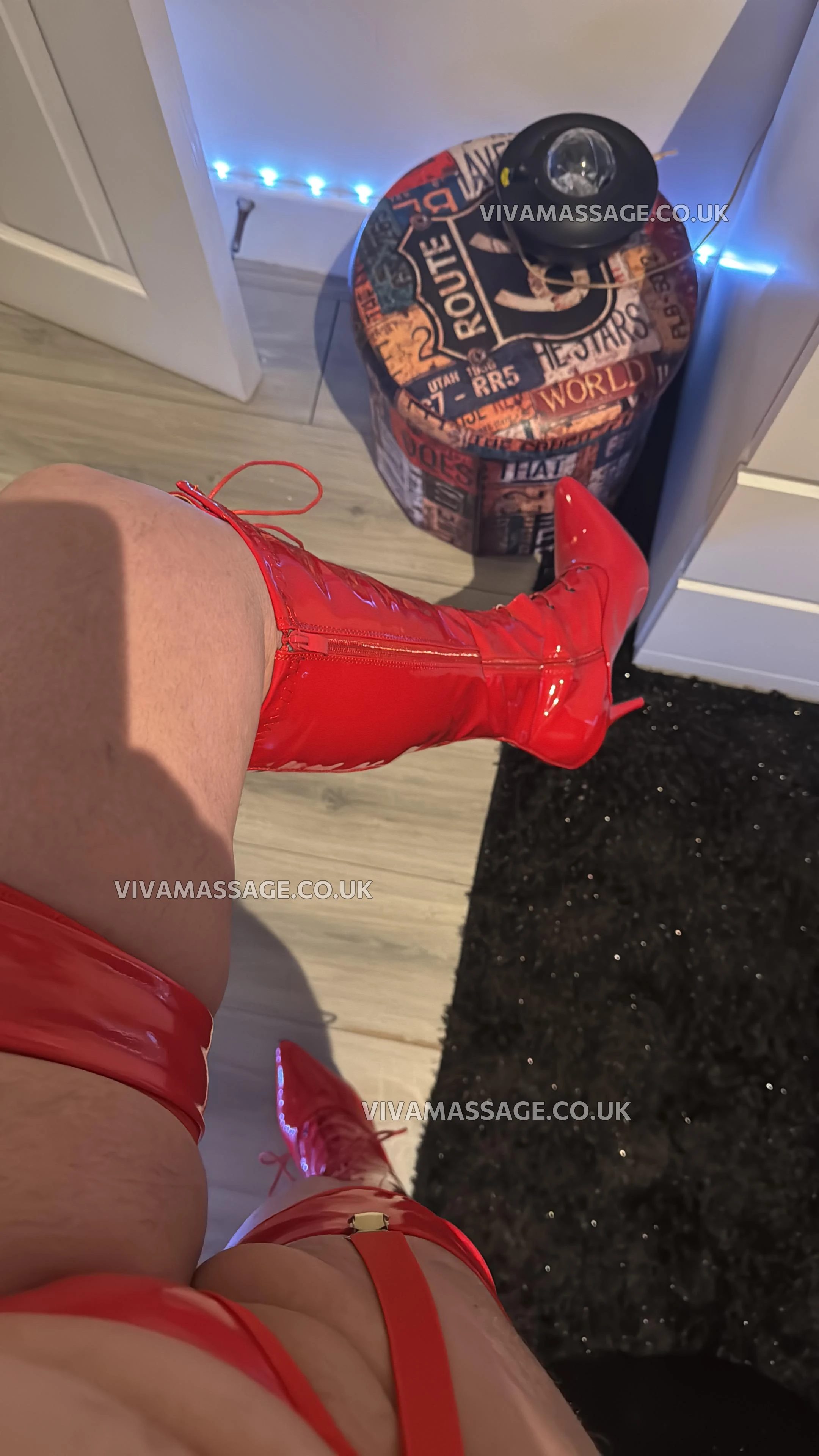 Photo 6 of Mistress Vicky