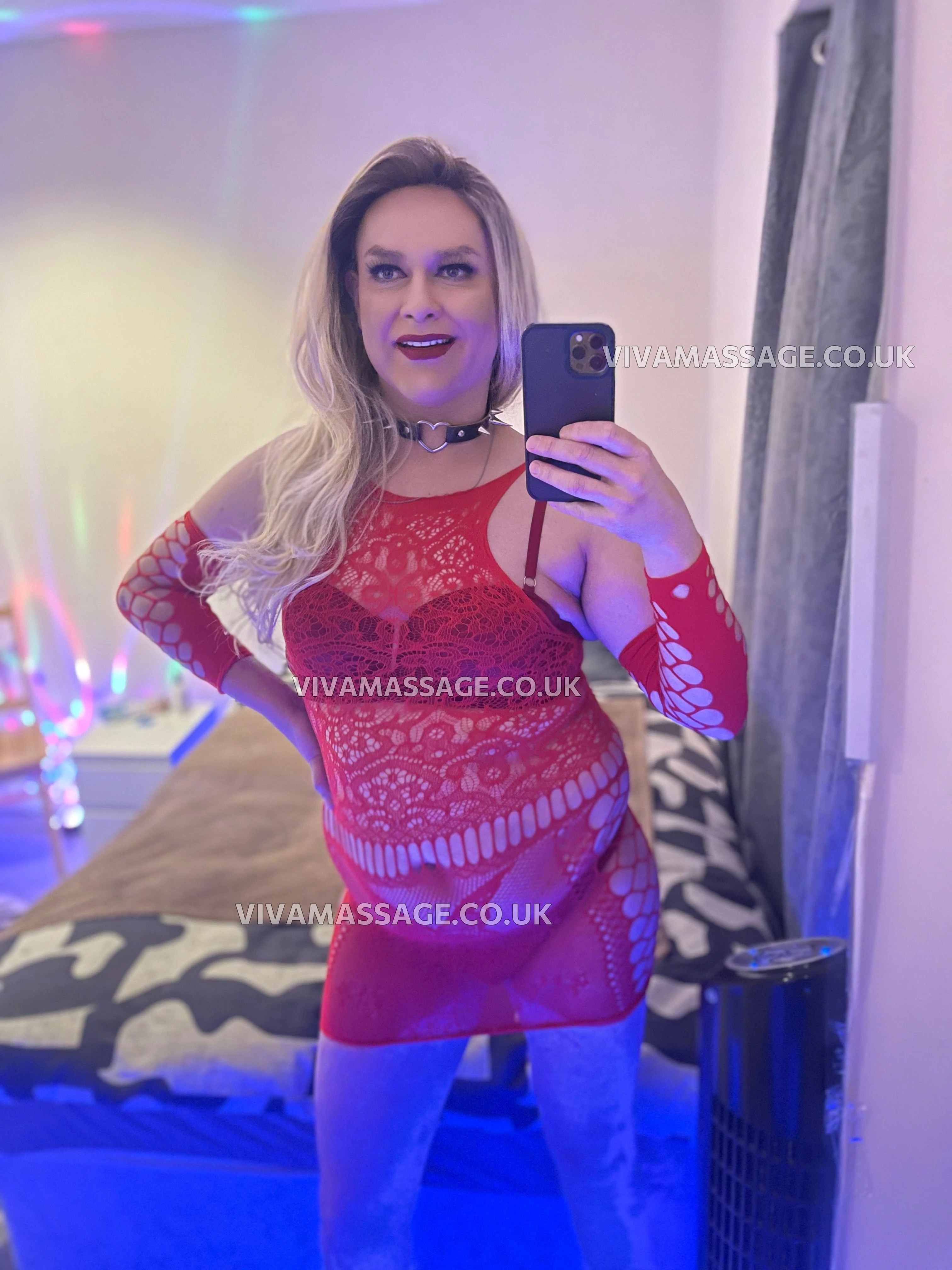 Photo 11 of Mistress Vicky