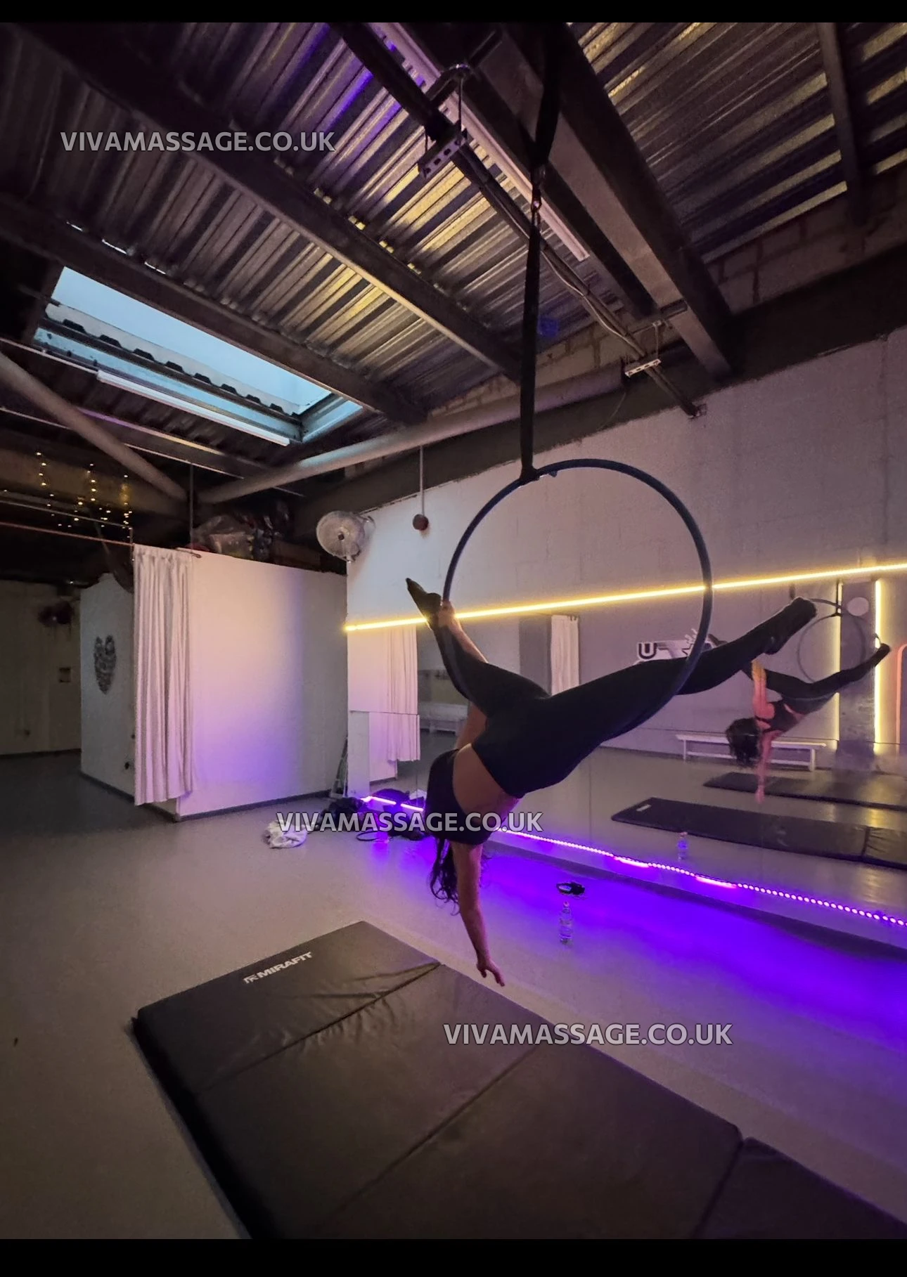 Photo 30 of Alexis-Love