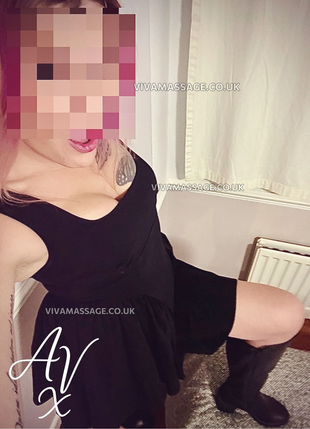 Photo 2 of MistressAmeliaVexx