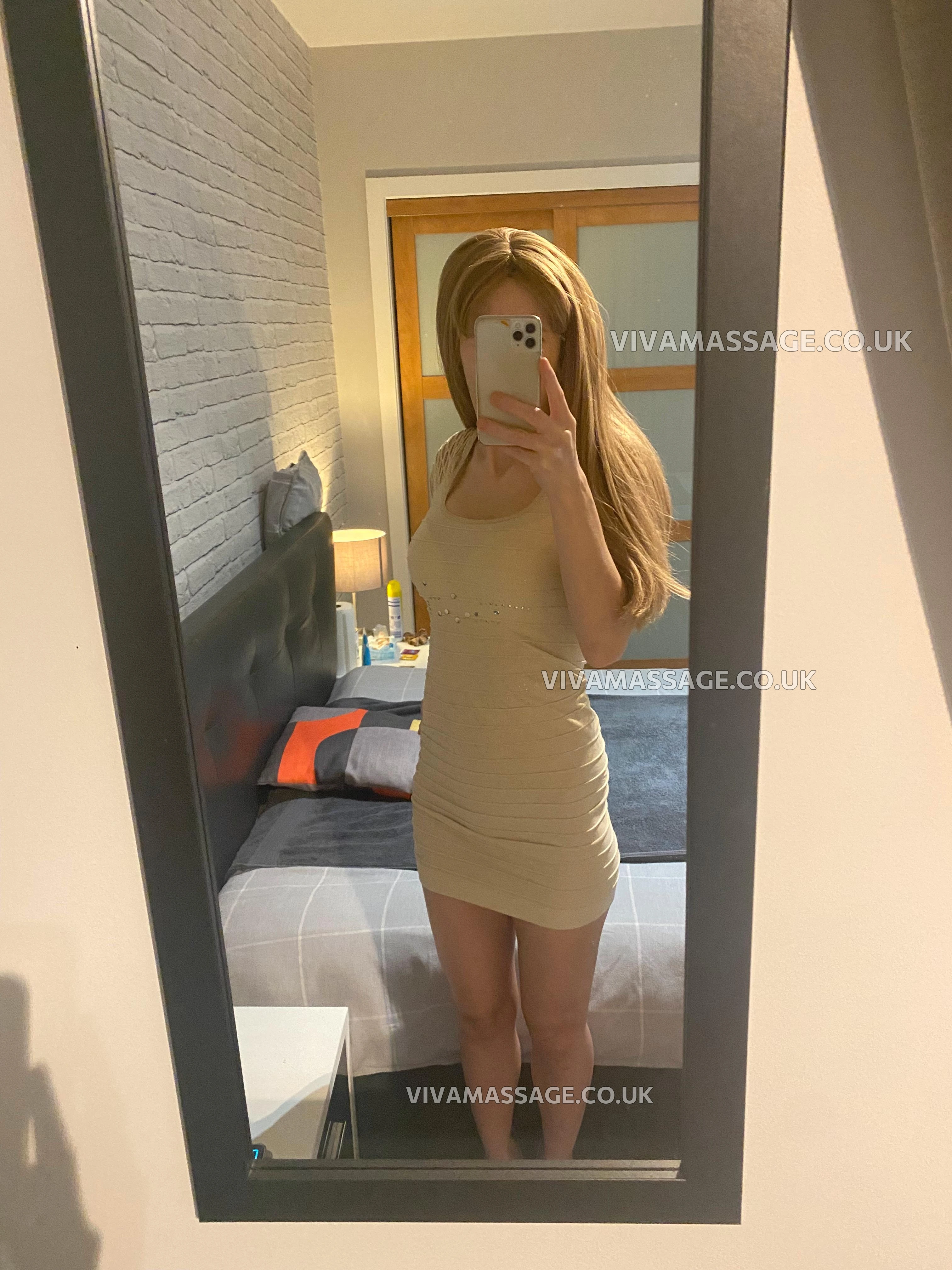 Photo 13 of Petite Agnes x