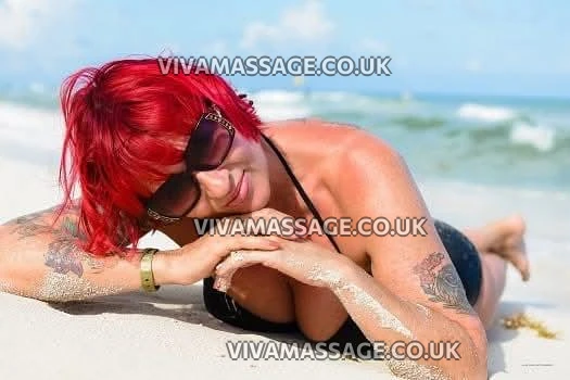 Photo 1 of Roxxi-Haze 