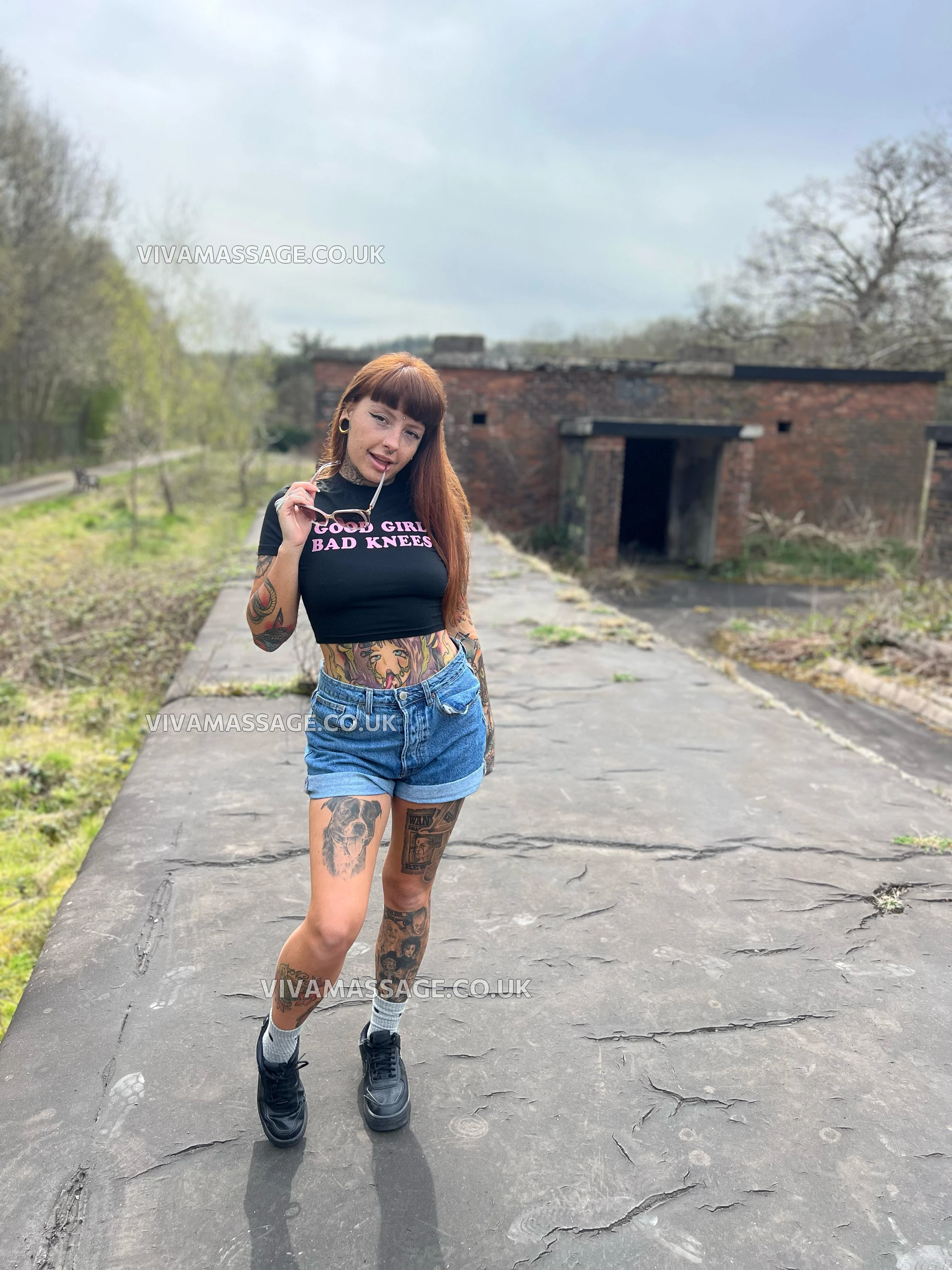 Photo 15 of yourfavealtgirl