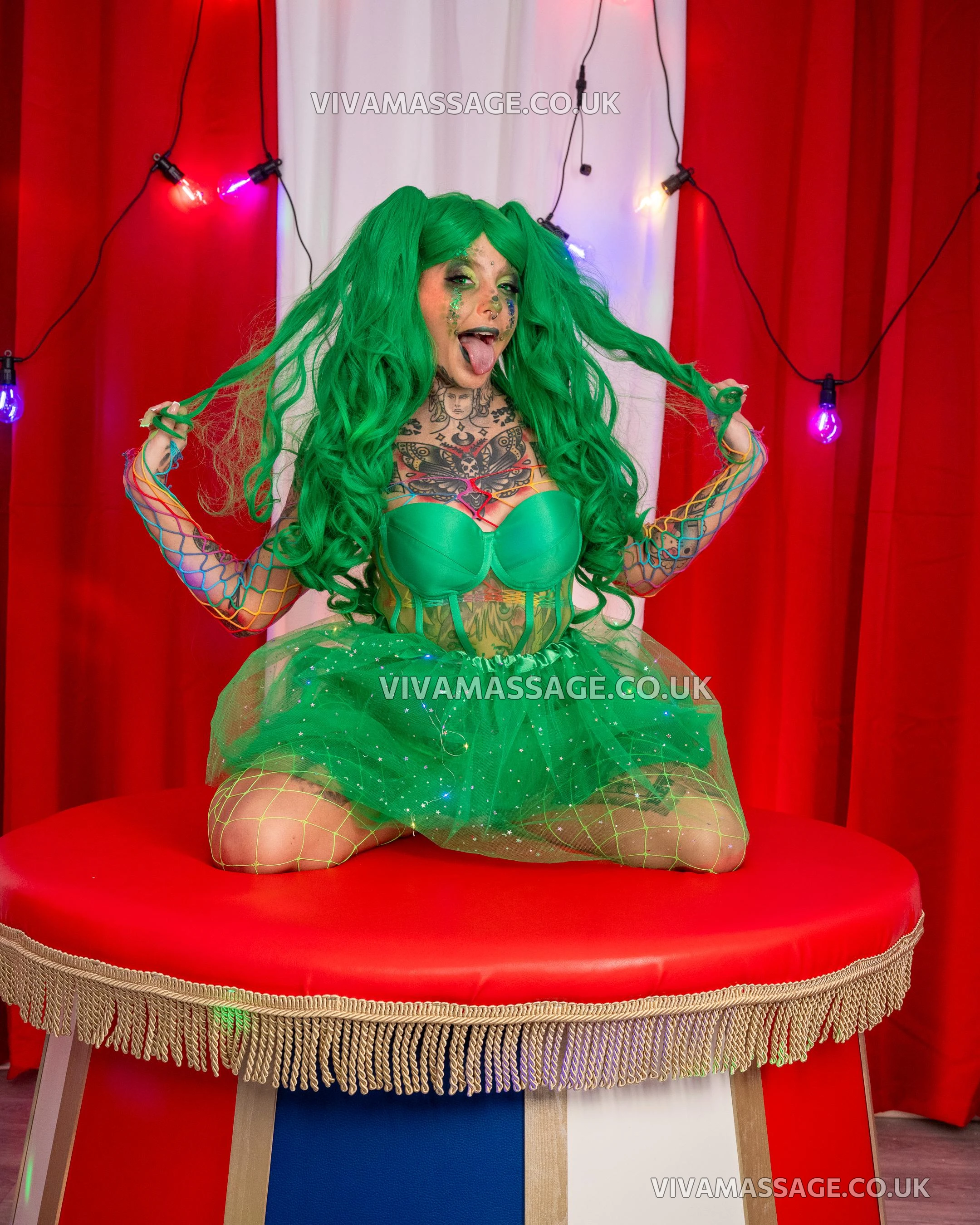 Photo 13 of yourfavealtgirl