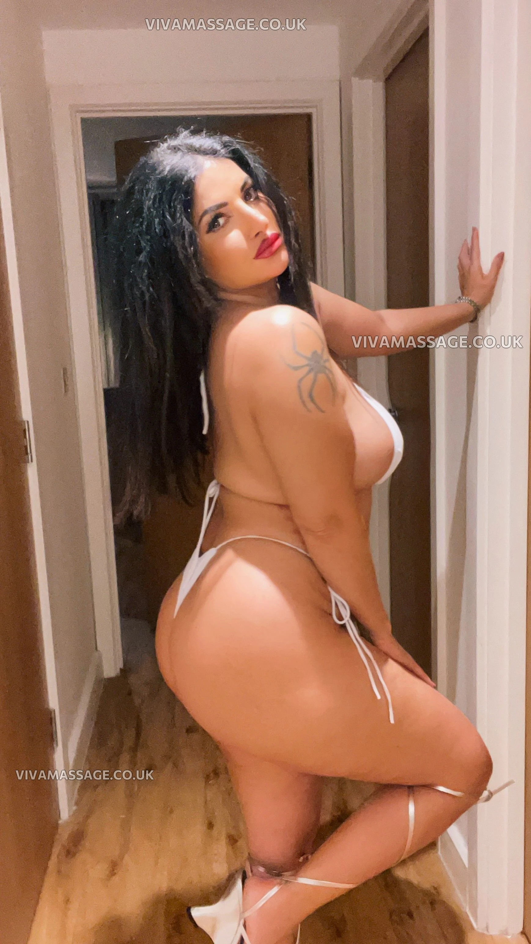 Photo 5 of KatrinaKhan