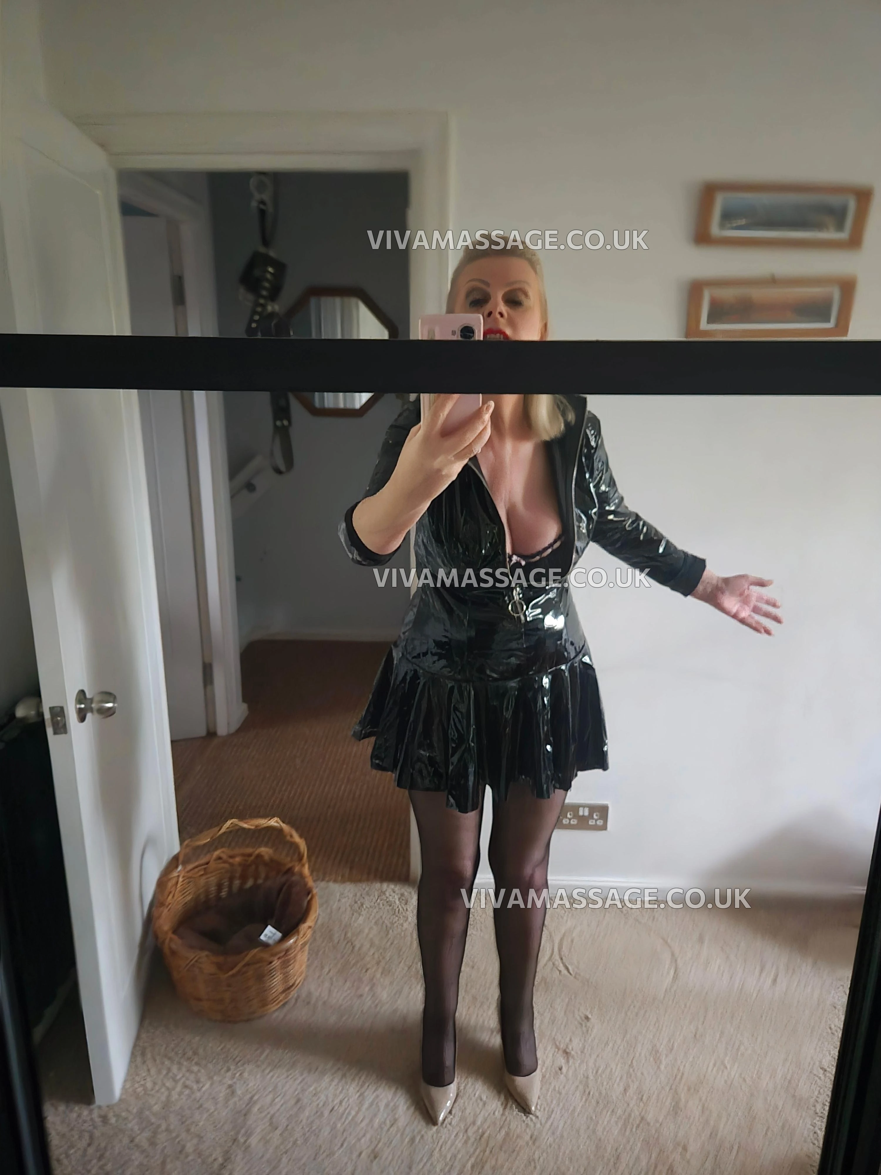 Photo 69 of Lady_Grizibelle