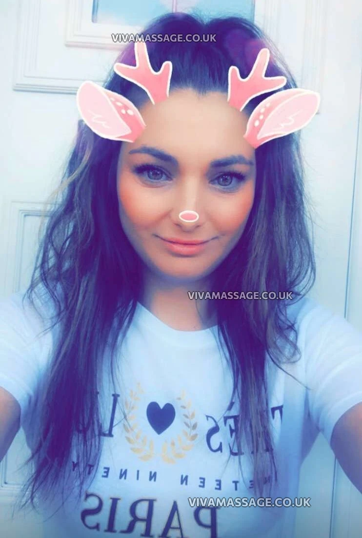 Photo 1 of sexyloulou-