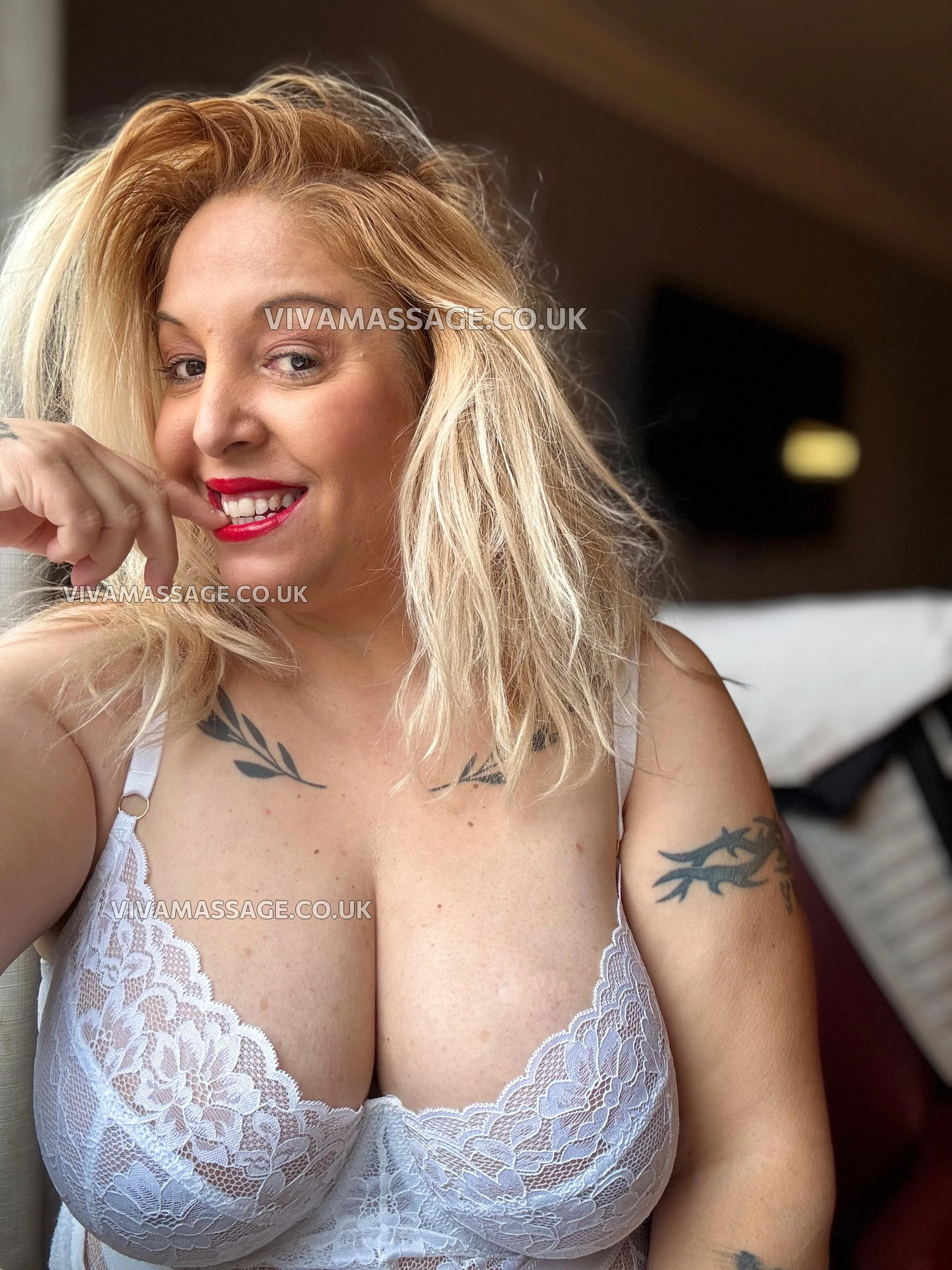 Photo 8 of KiaraPink