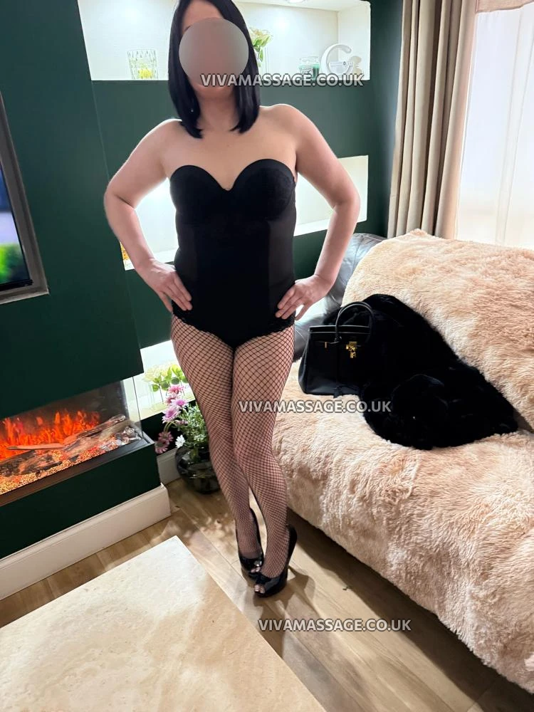 Photo 46 of Scottish Carrie x 