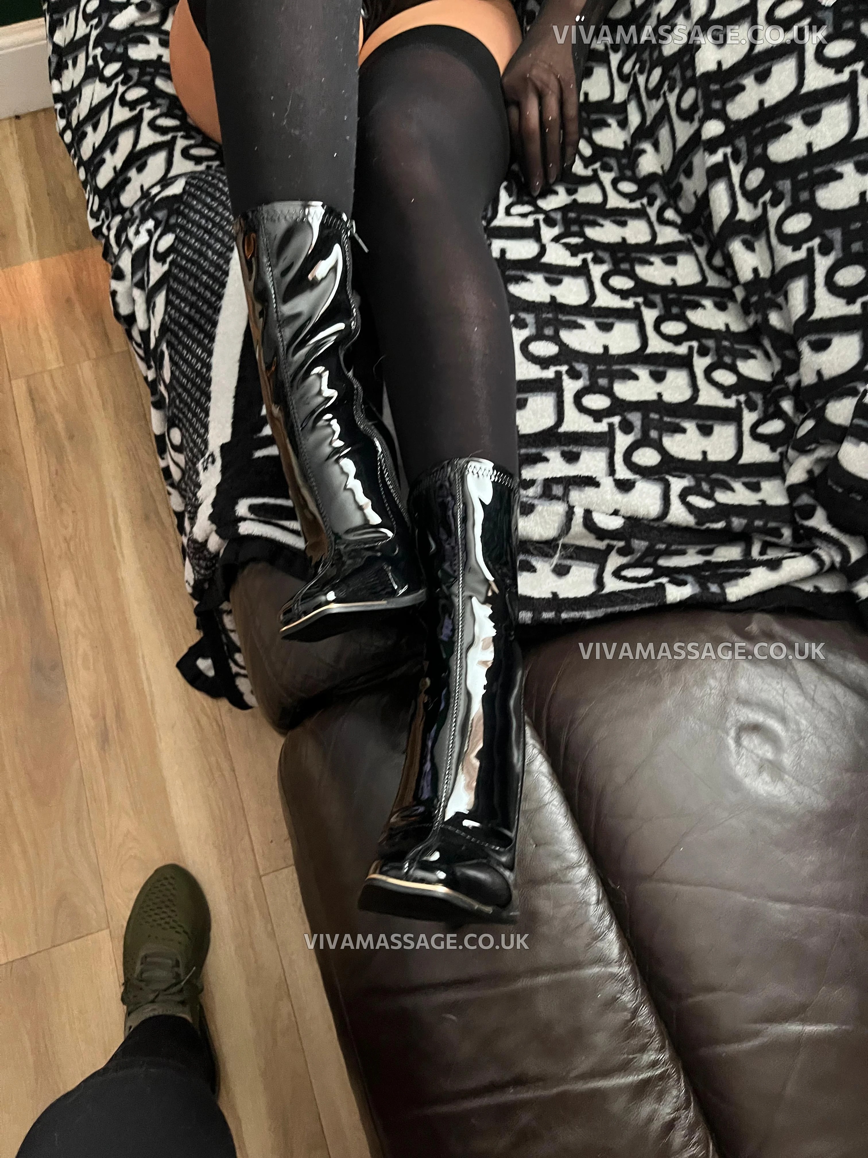 Photo 79 of Scottish Carrie x 