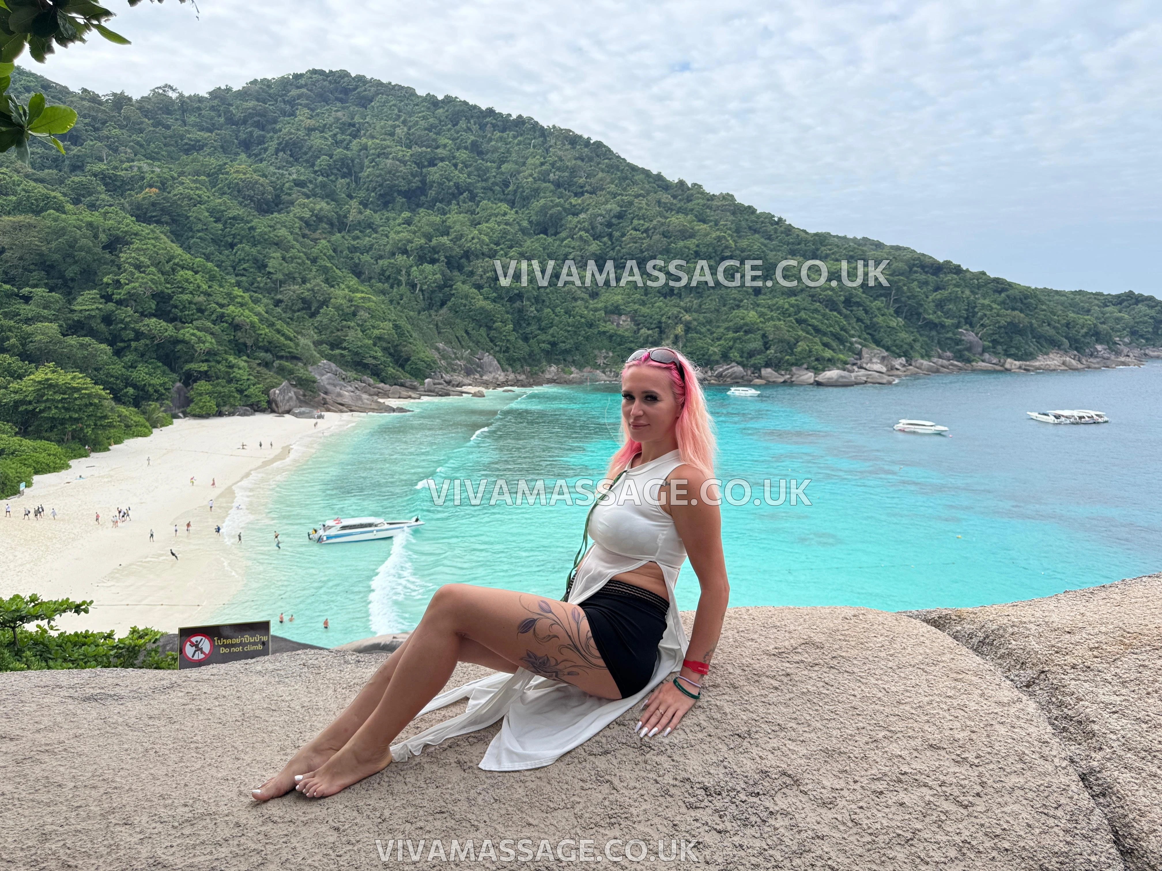 Photo 22 of Vanessa_Angel