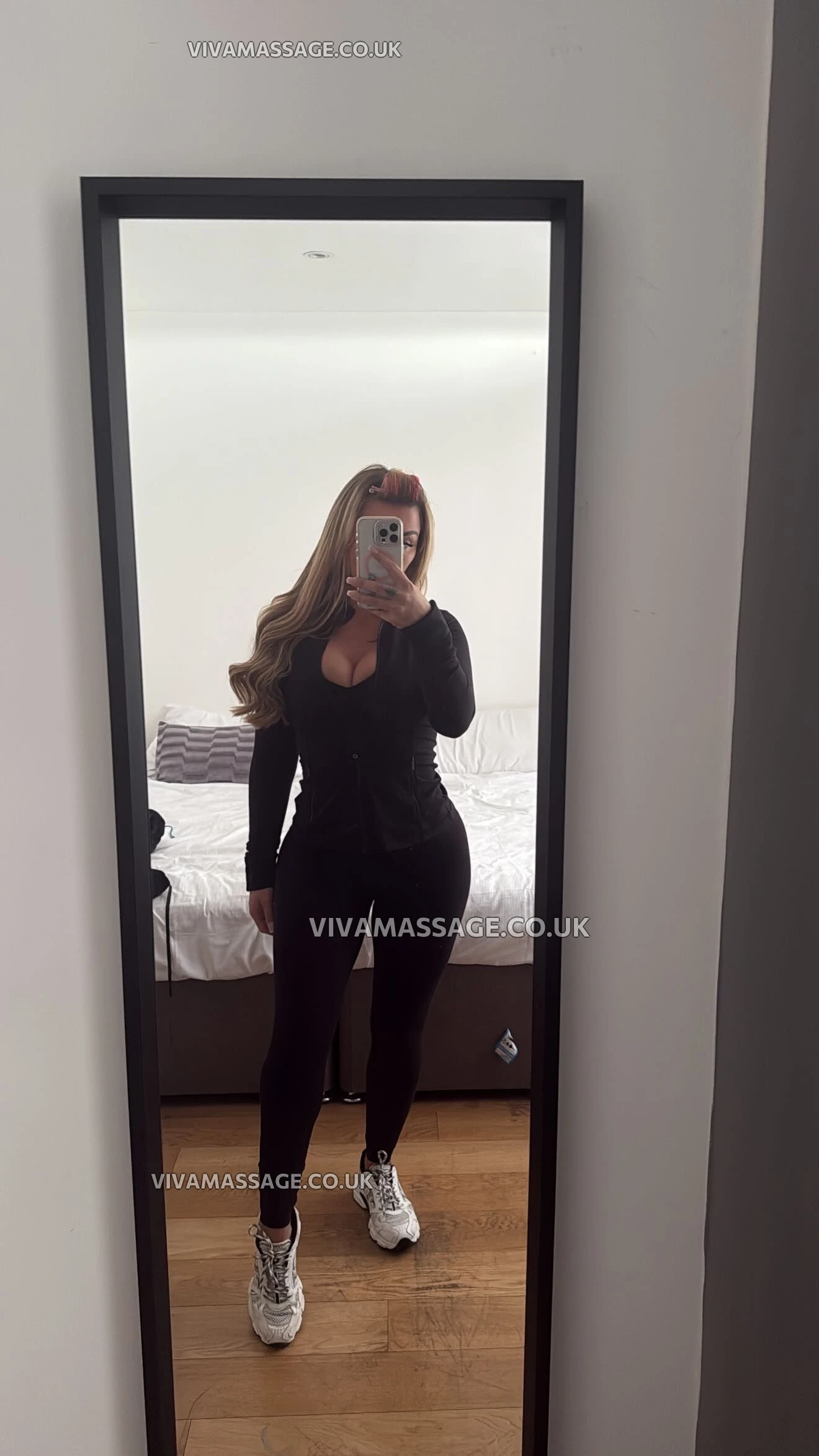 Photo 7 of MissWelshRoxy