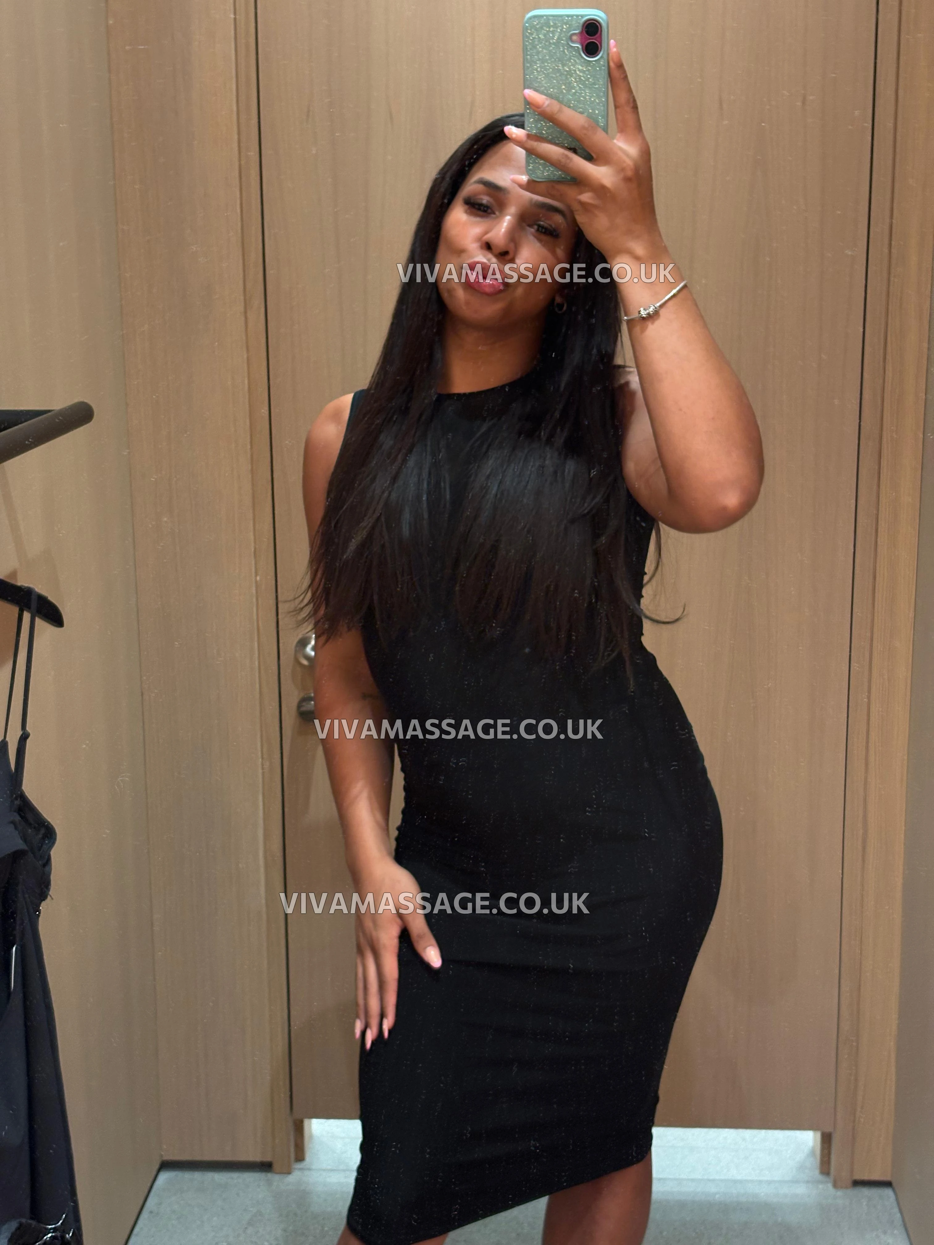 Photo 3 of Iasmin Brazillian TS