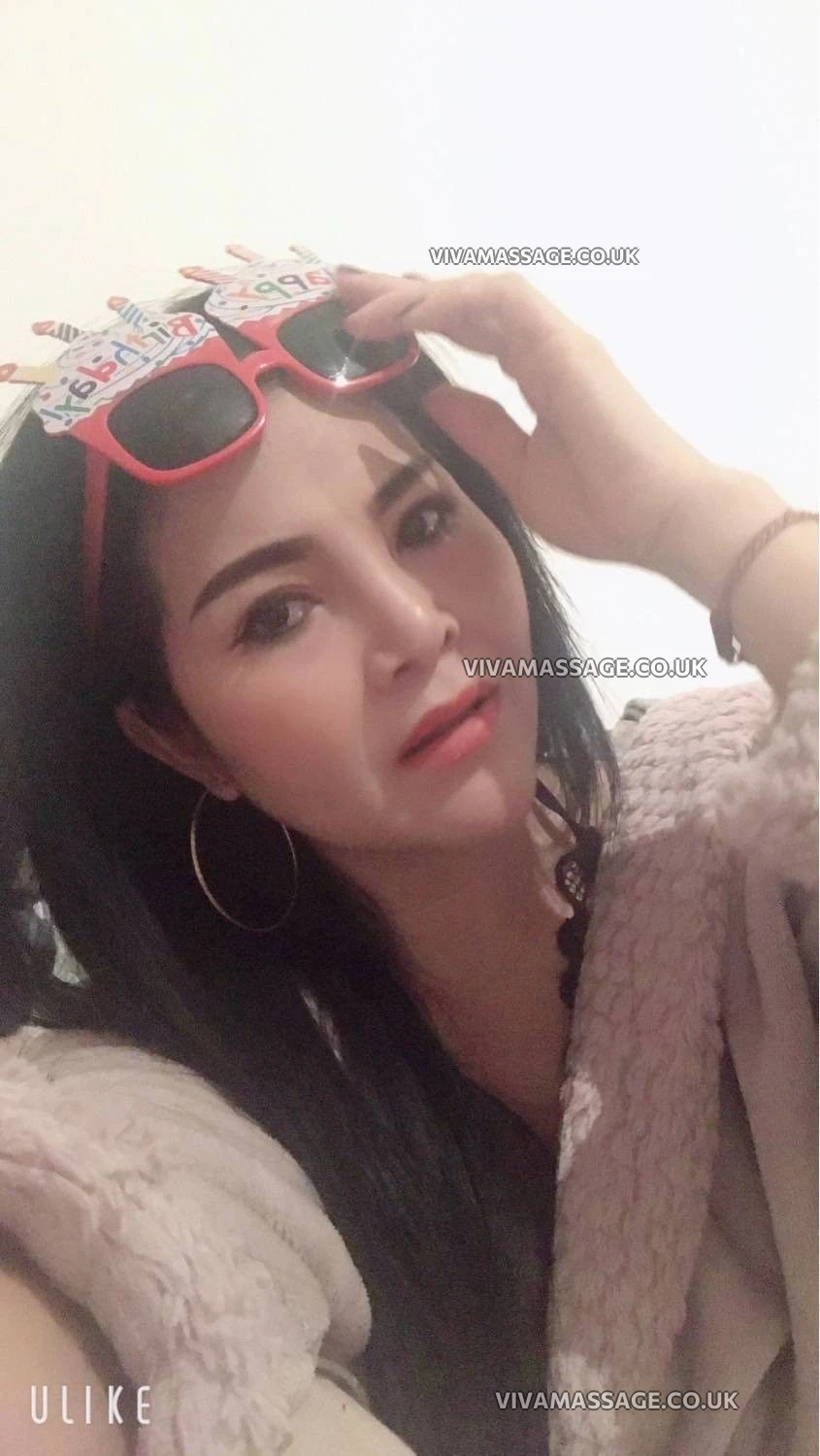 Photo 1 of Sarah_sexy_oriental