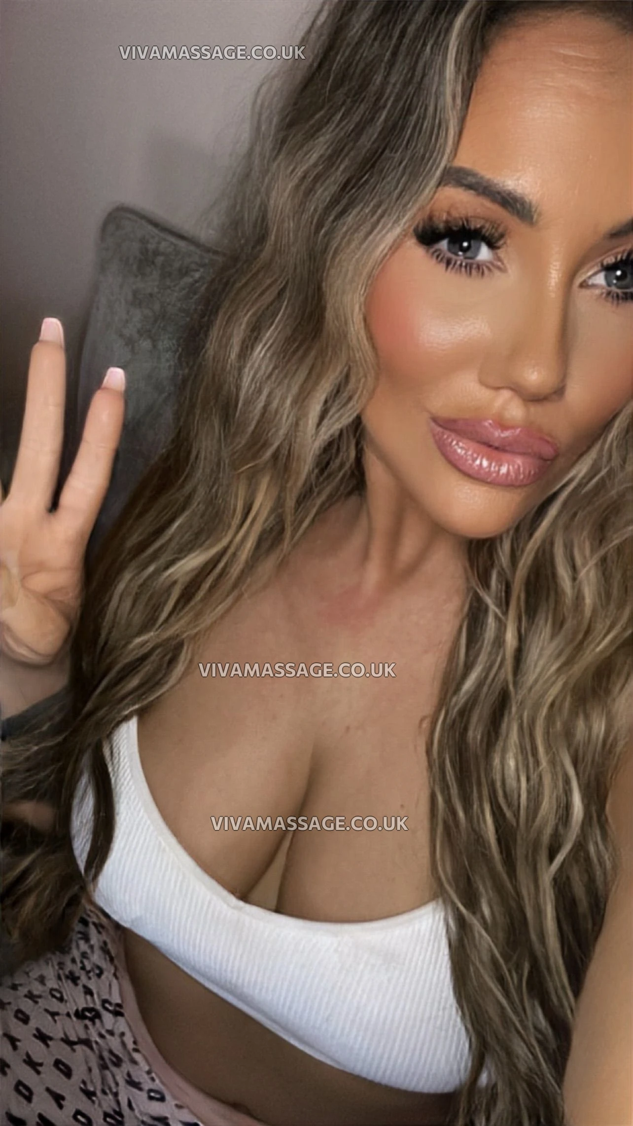 Photo 13 of VictoriaLove