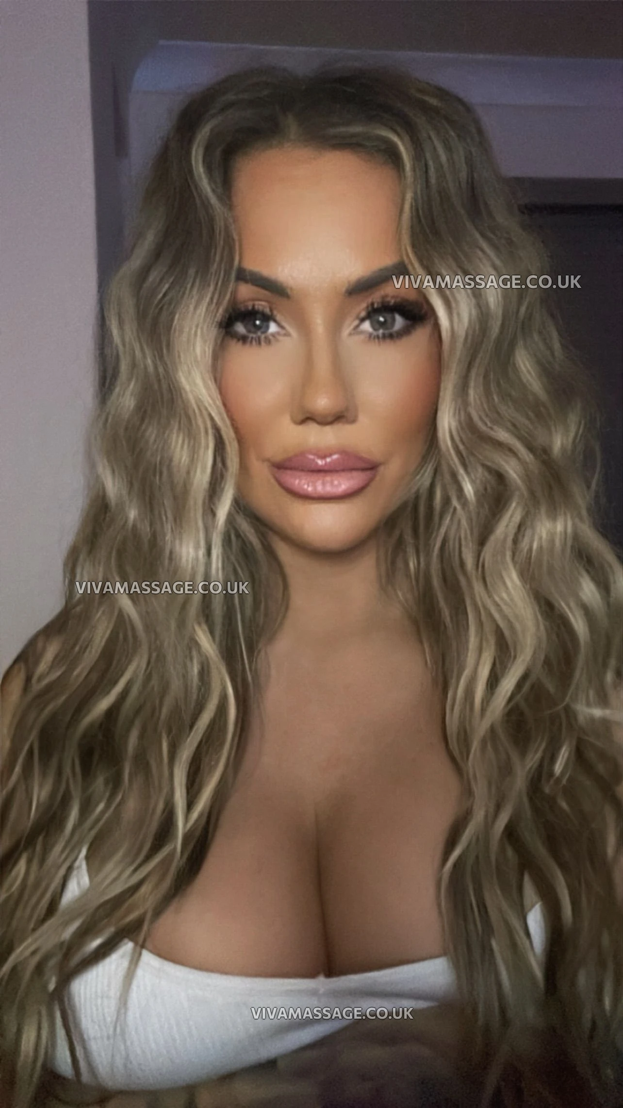 Photo 18 of VictoriaLove