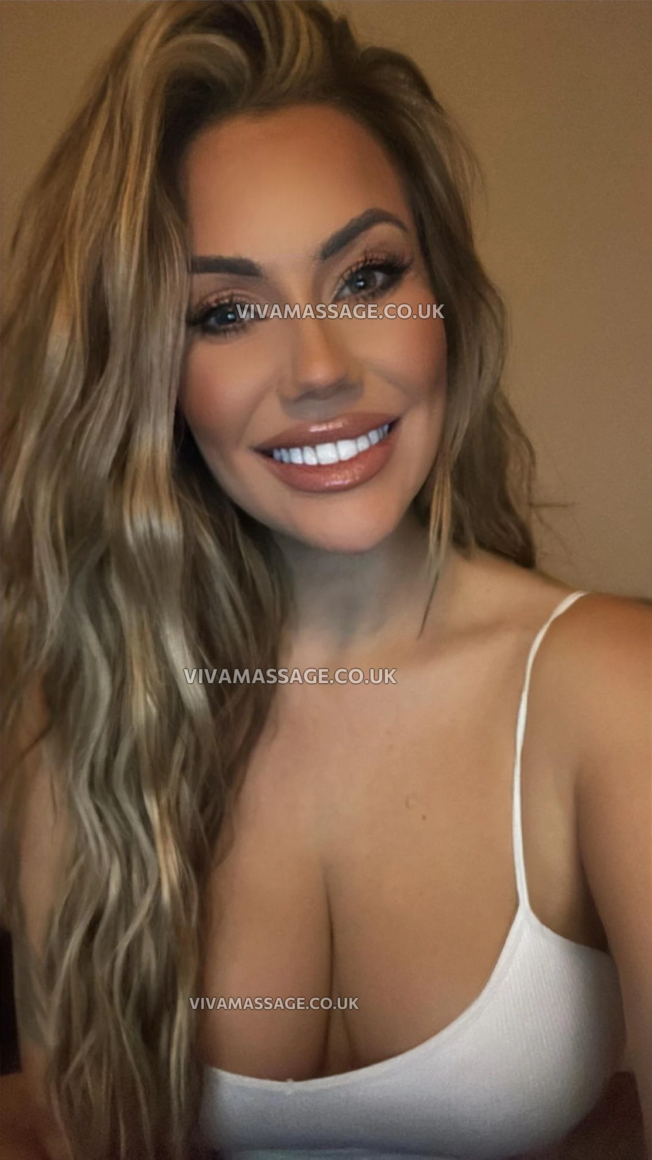 Photo 20 of VictoriaLove