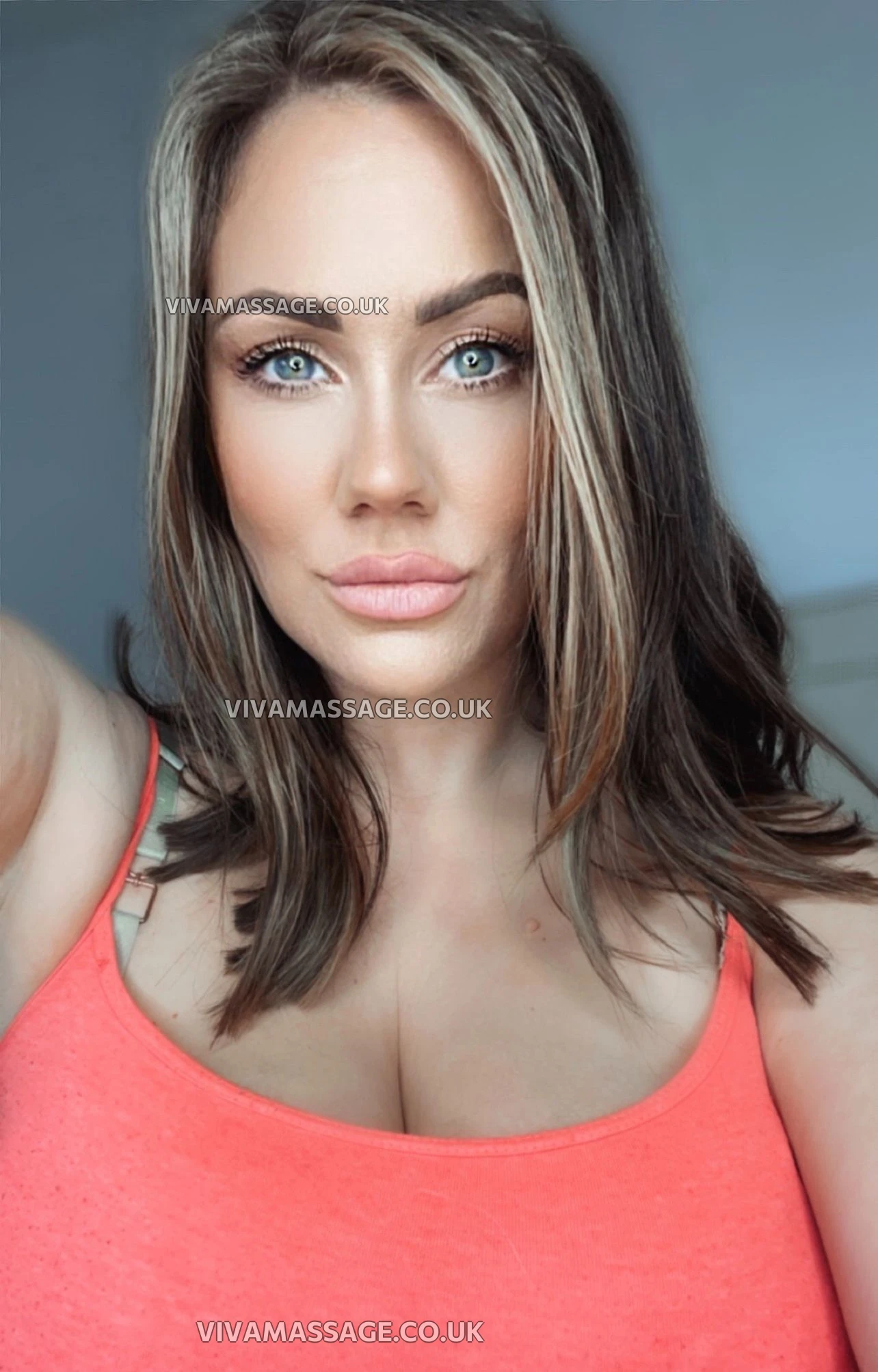 Photo 46 of VictoriaLove