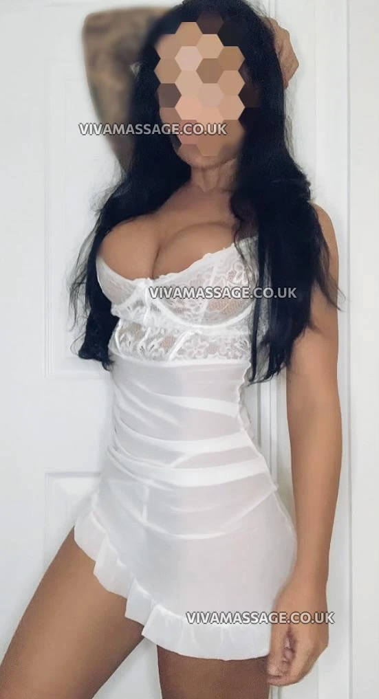 Photo 34 of Daisy_dreams 