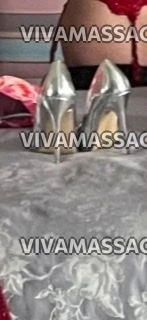 Photo 27 of English & Sexy