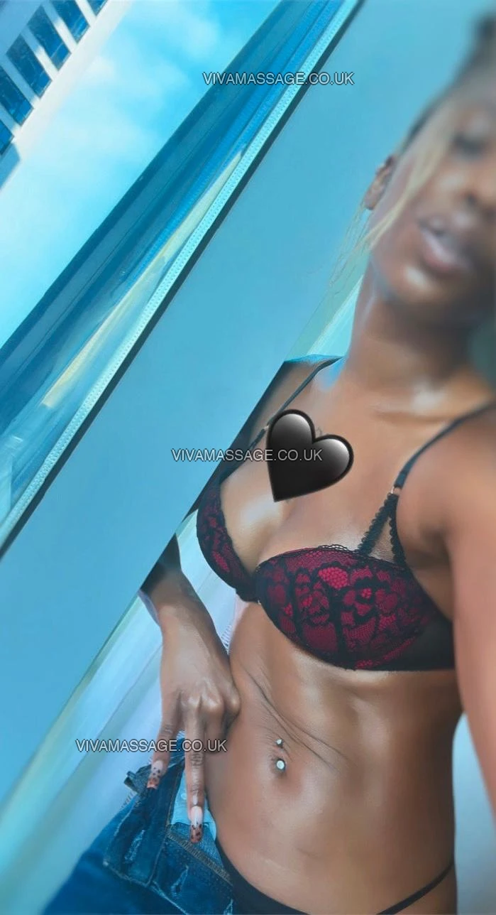 Photo 2 of AmericanHoney