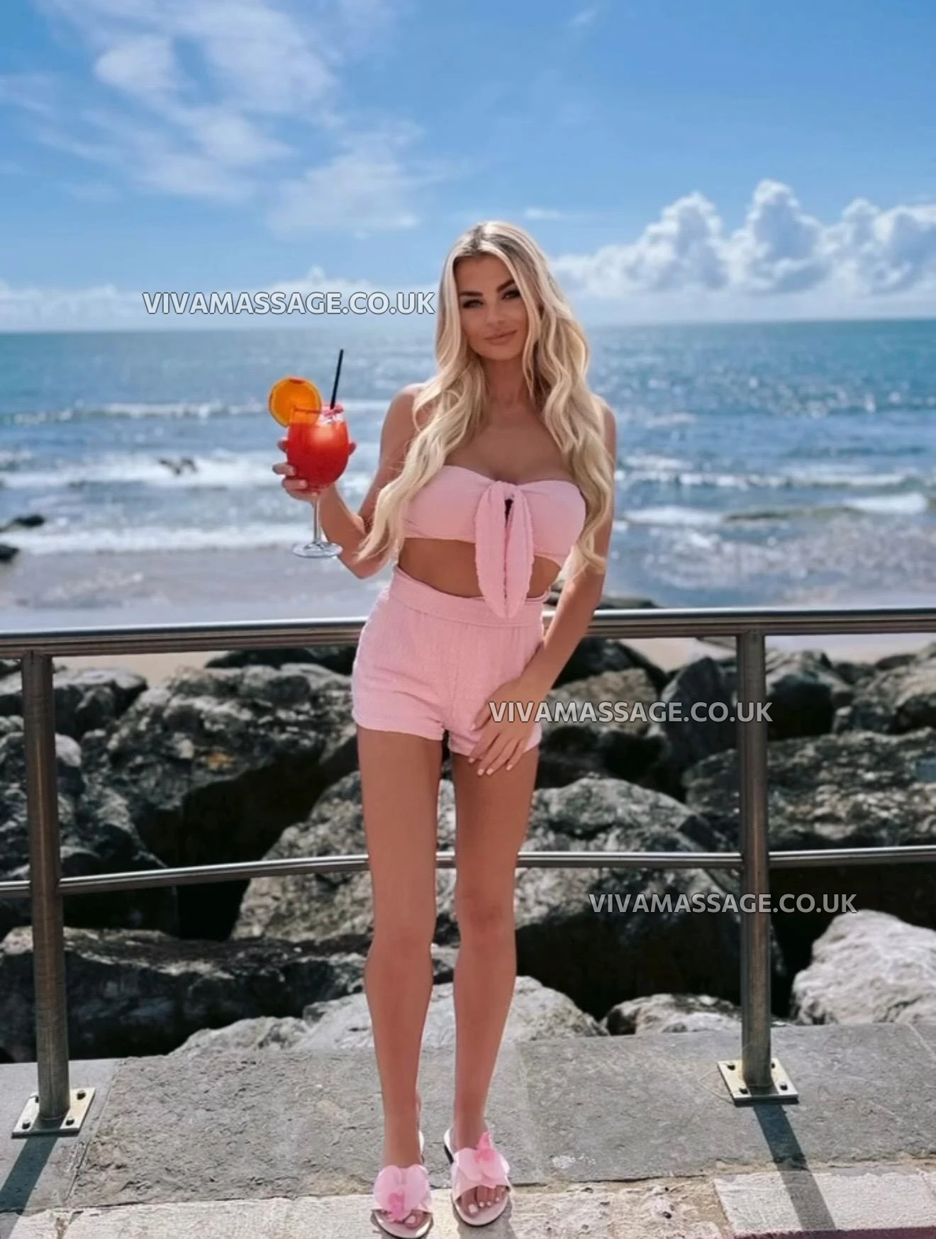 Photo 4 of ZaraWaverly