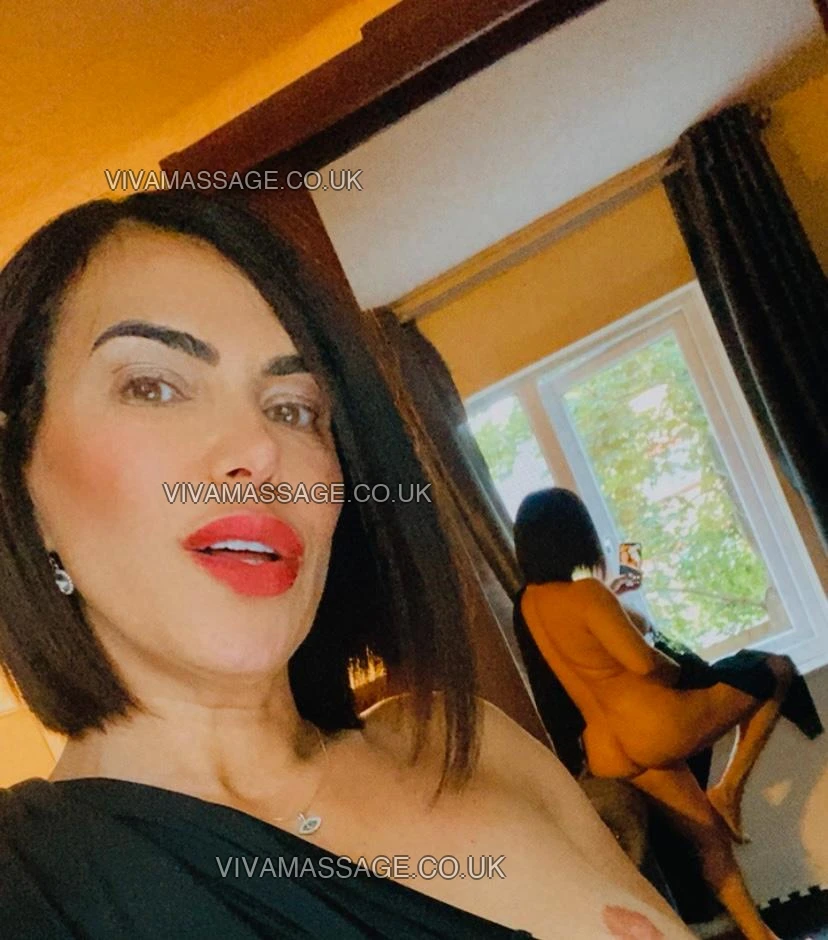 Photo 5 of Antonella Goddess