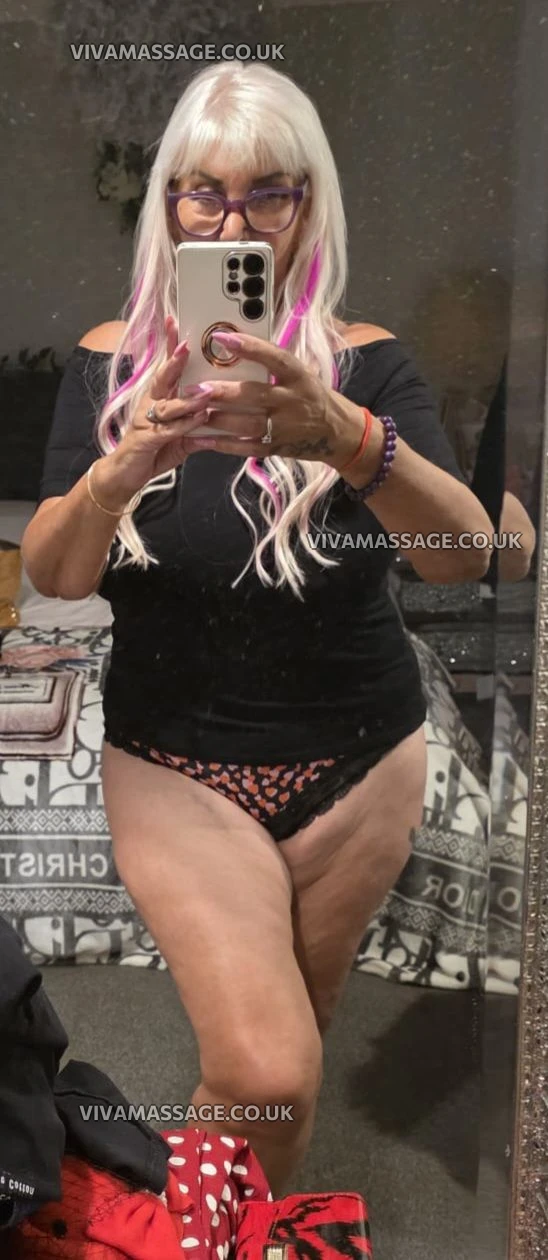 Photo 6 of  Classy Chelsea 