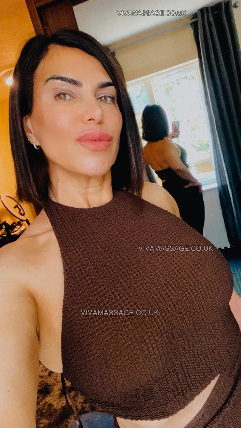 Photo 70 of Antonella Goddess