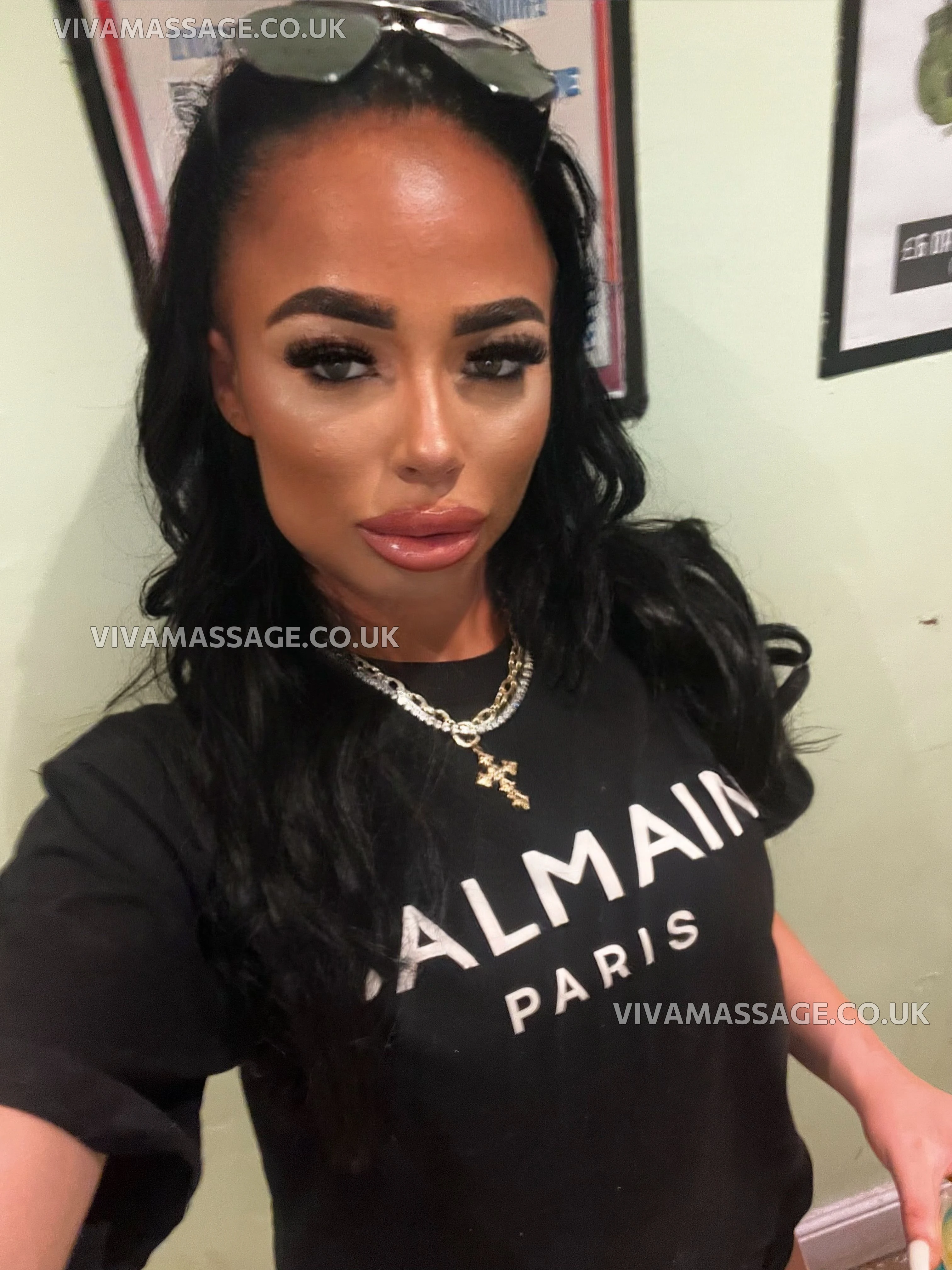 Photo 11 of Moaning_MIA_MCR