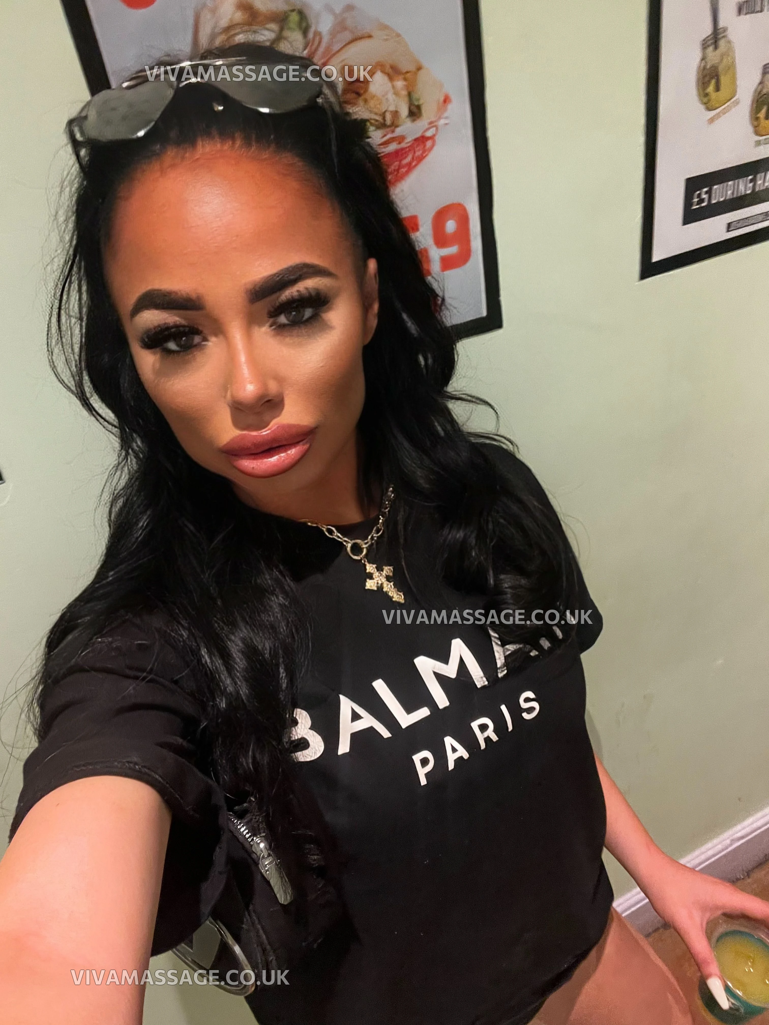 Photo 12 of Moaning_MIA_MCR