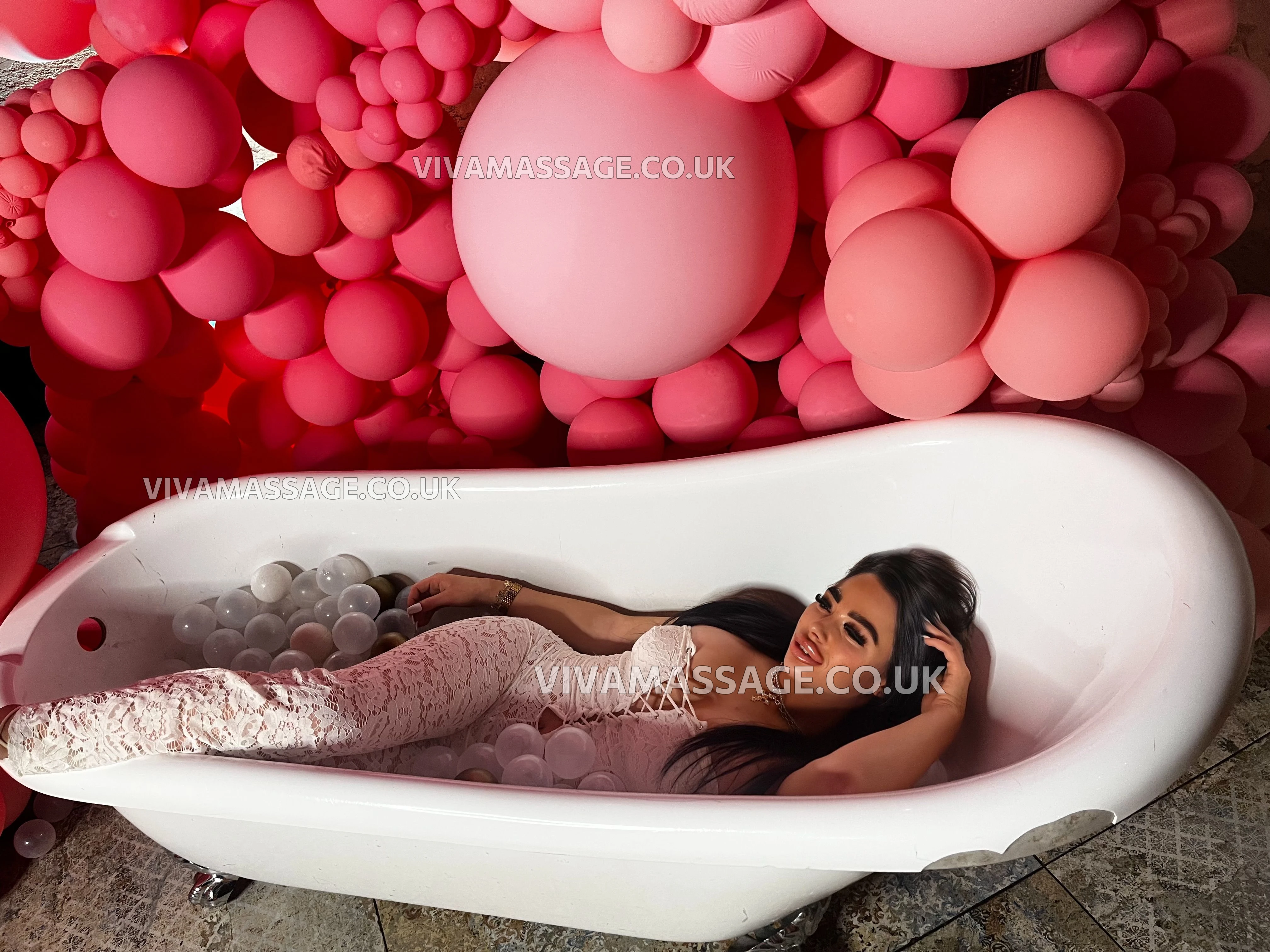 Photo 84 of Moaning_MIA_MCR