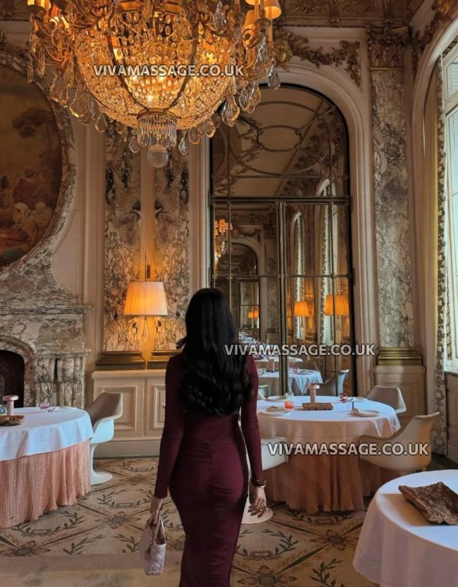 Photo 2 of Fernanda_NewGFE