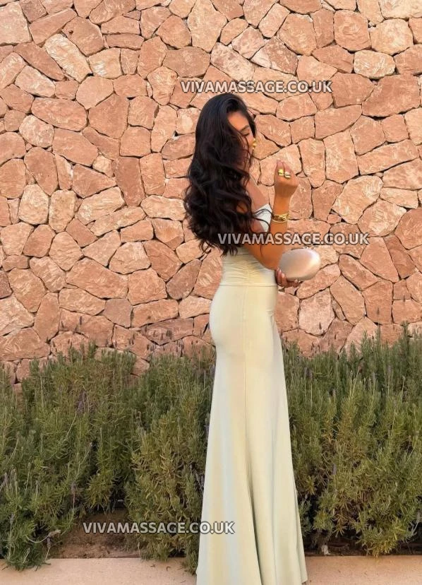 Photo 4 of Fernanda_NewGFE