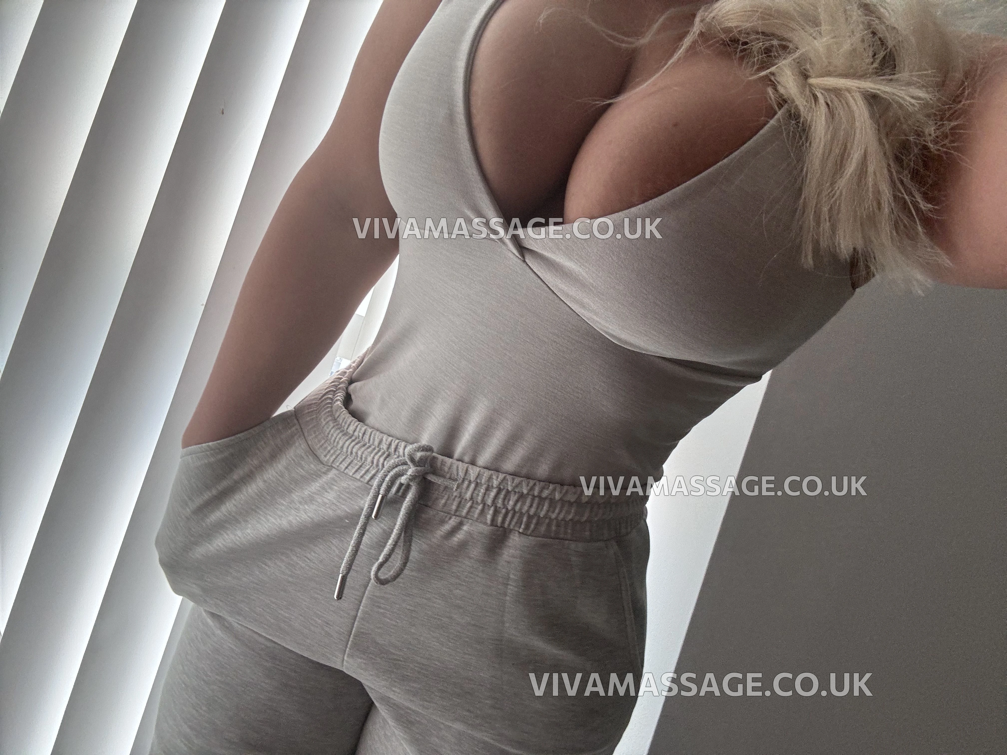 Photo 22 of LucyBlondexx