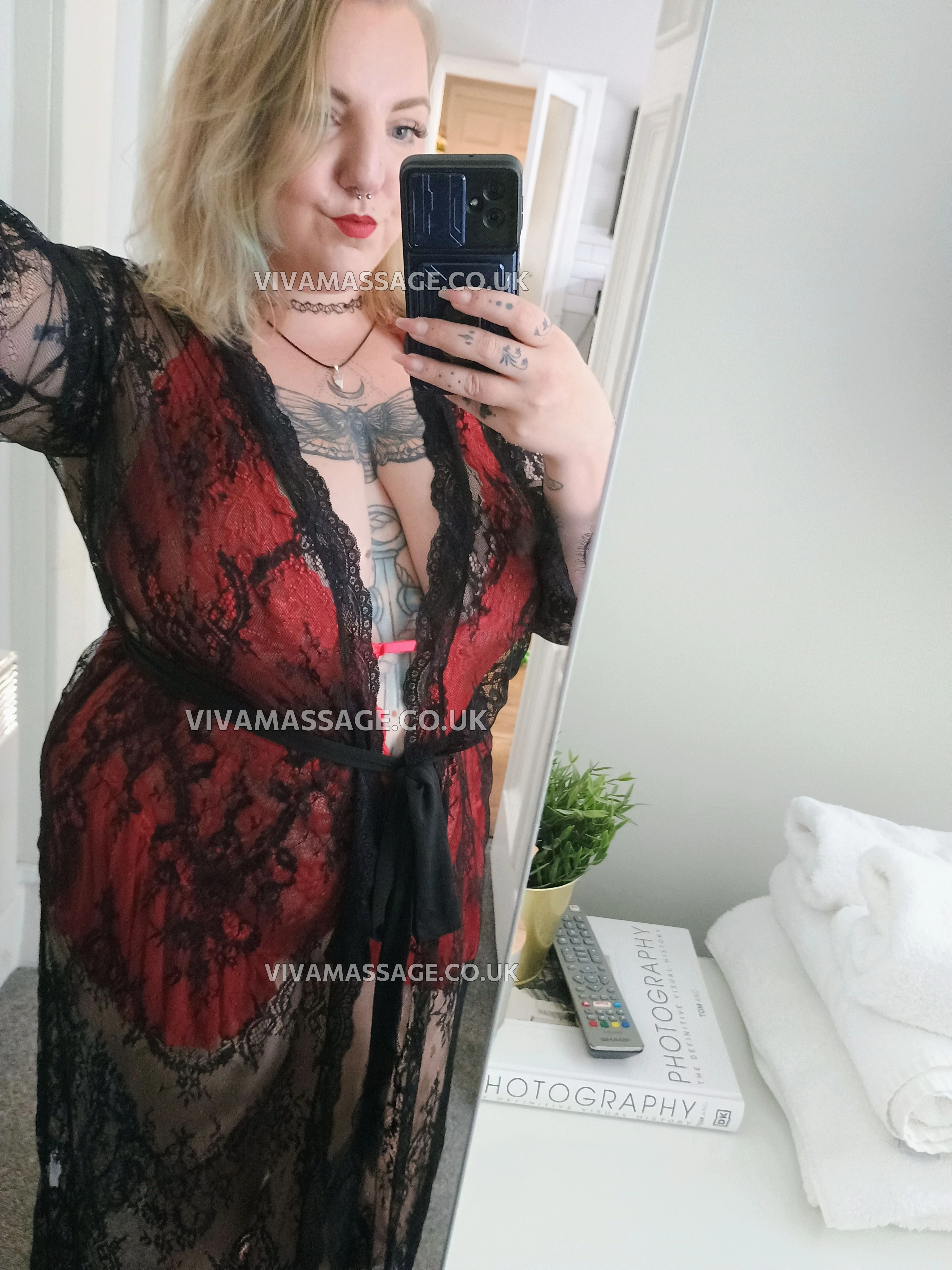 Photo 12 of Kat-astrophe!