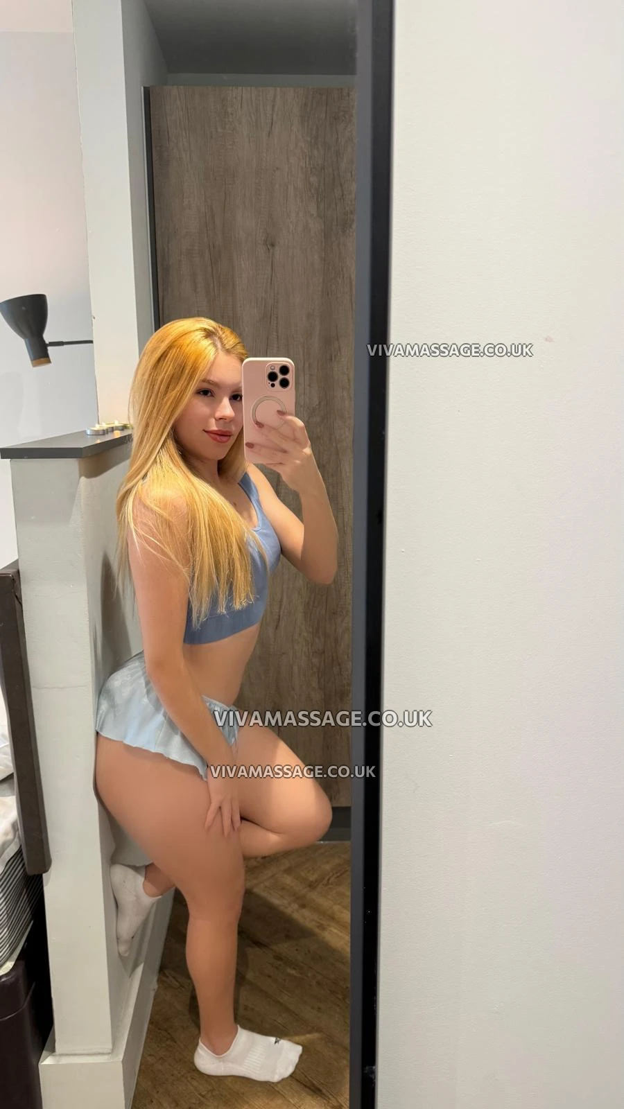 Photo 1 of Vip Blonde