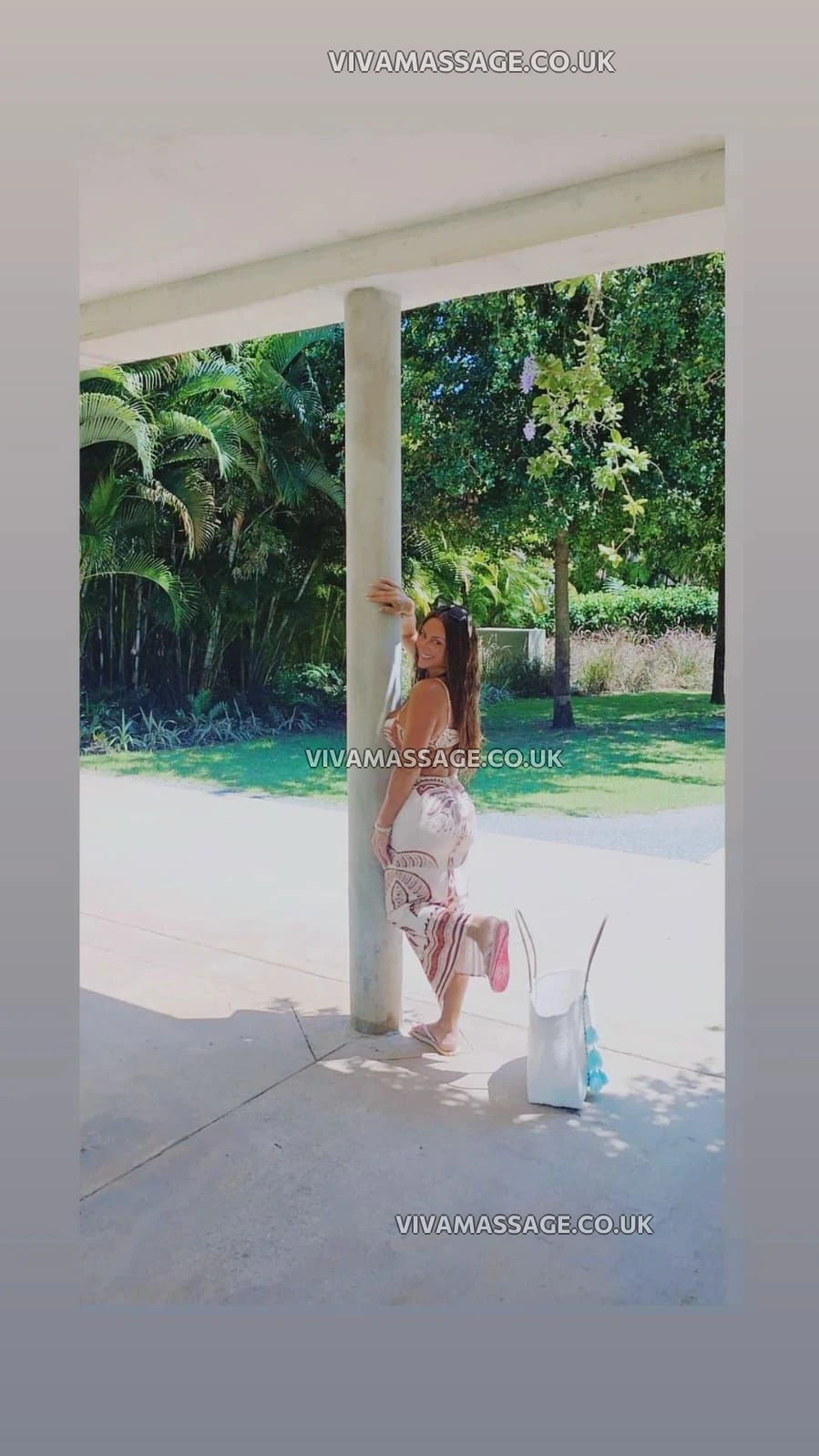 Photo 19 of GlamourSasha_