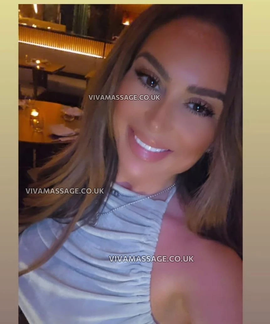 Photo 26 of GlamourSasha_