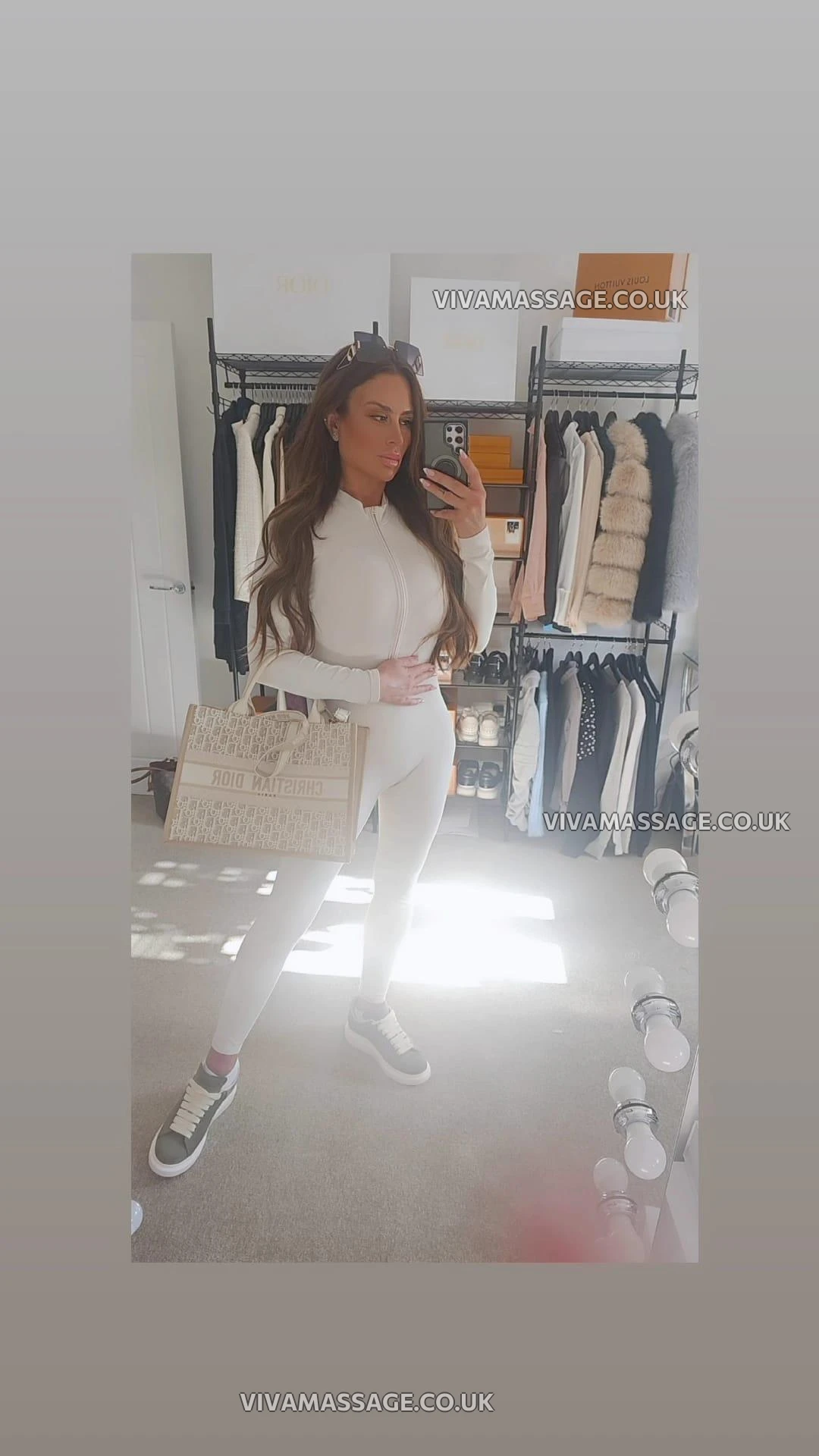 Photo 50 of GlamourSasha_