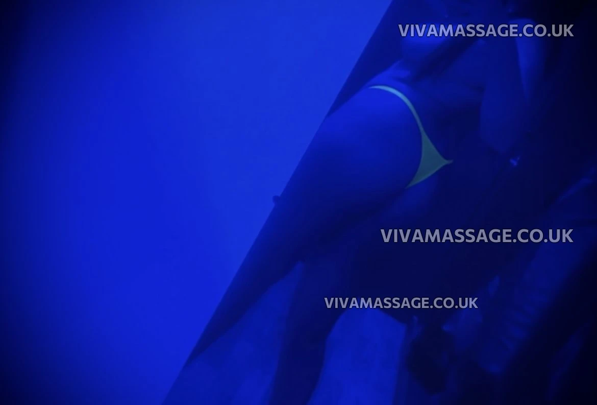 Photo 1 of English_Emma1010