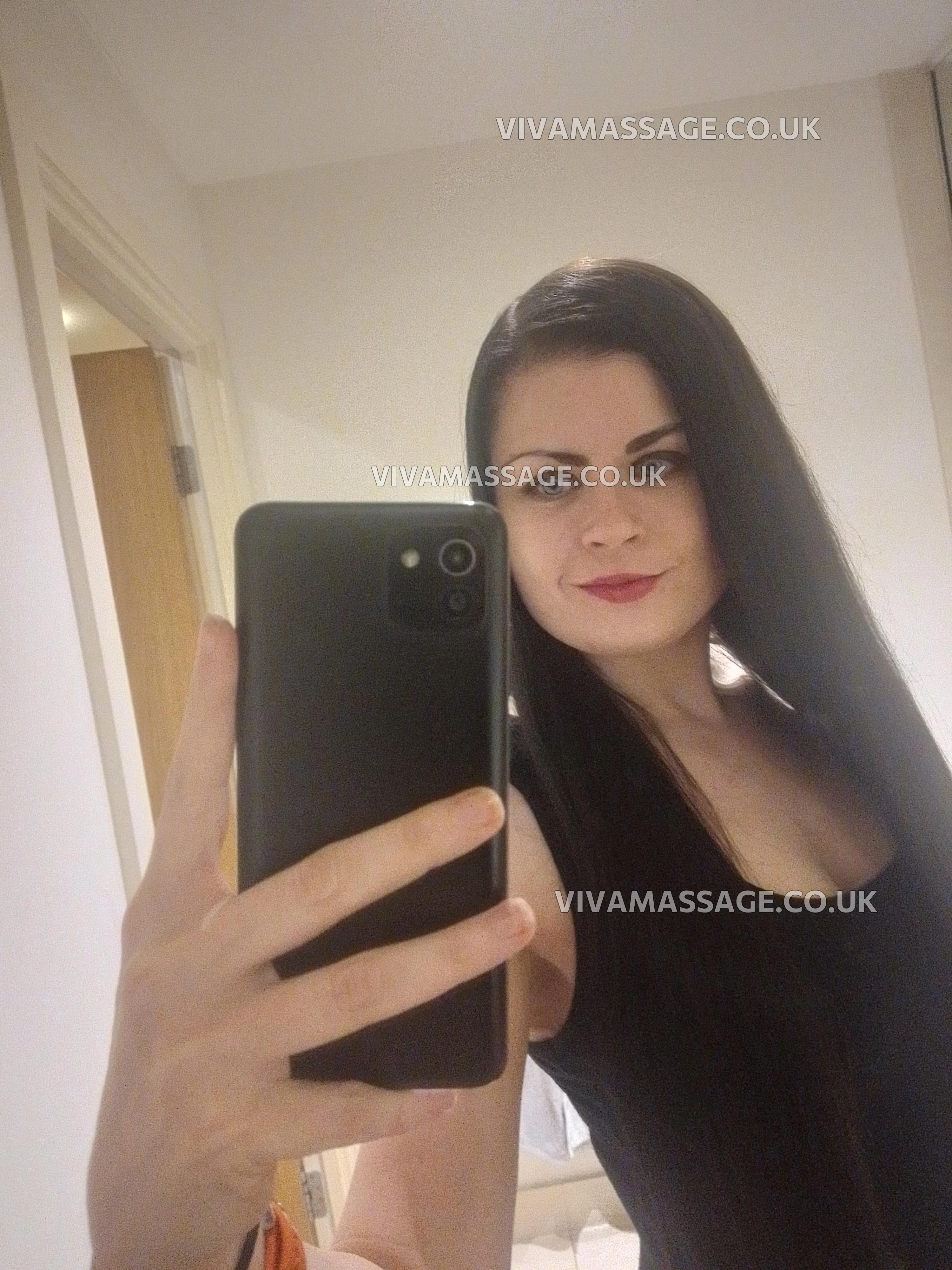 Photo 45 of Miss_Alice94