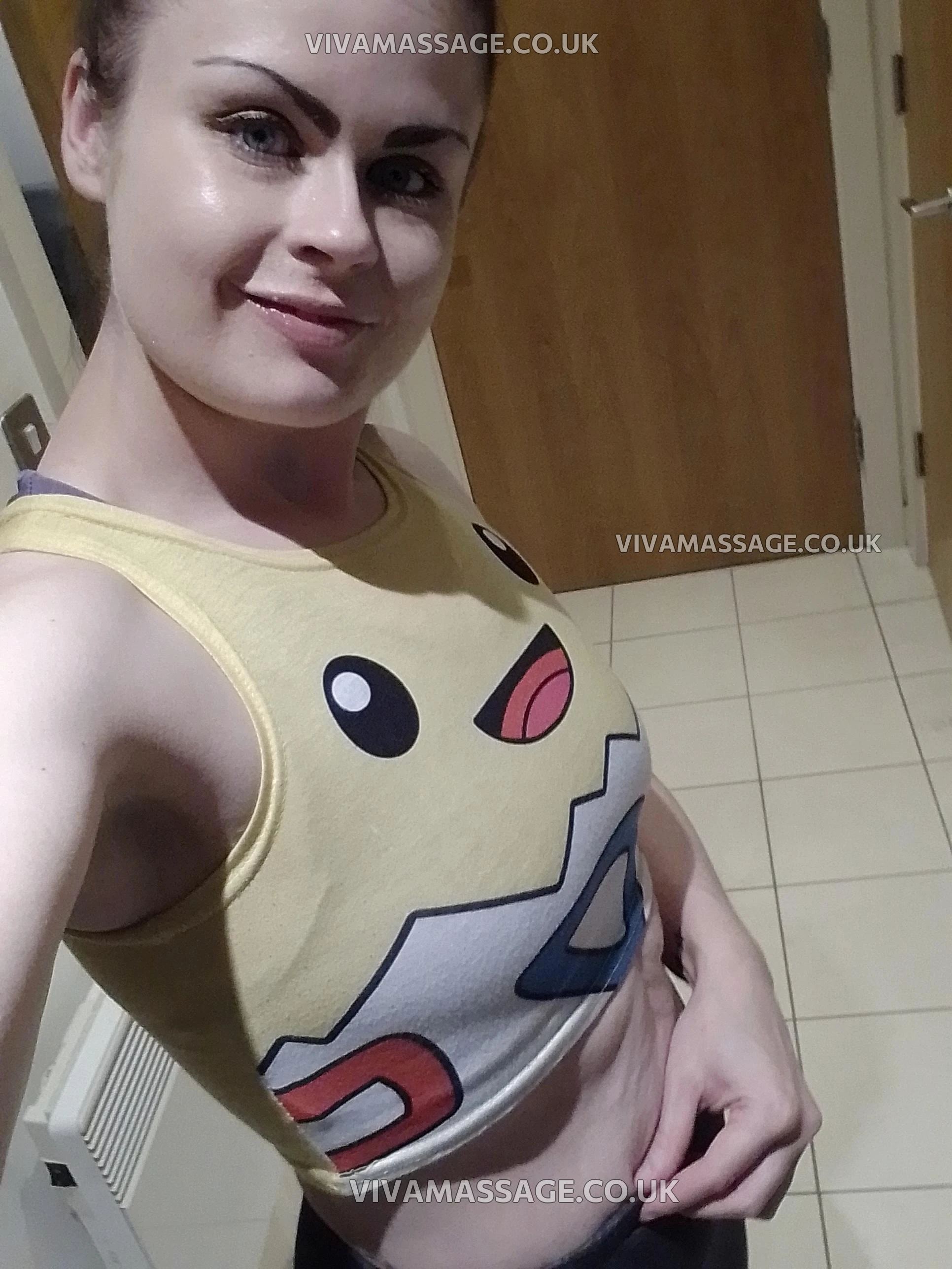 Photo 30 of Miss_Alice94