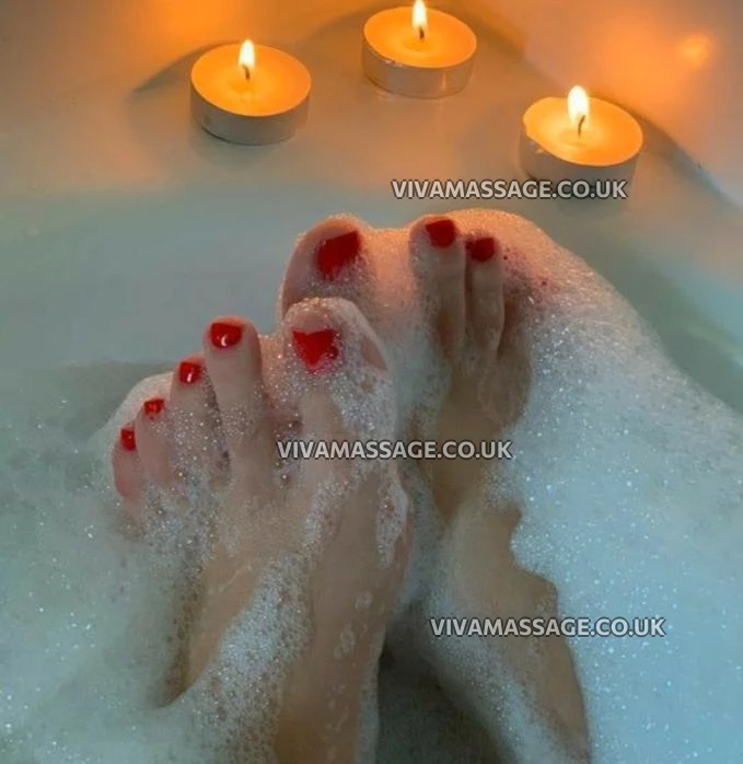 Photo 3 of StunningLara