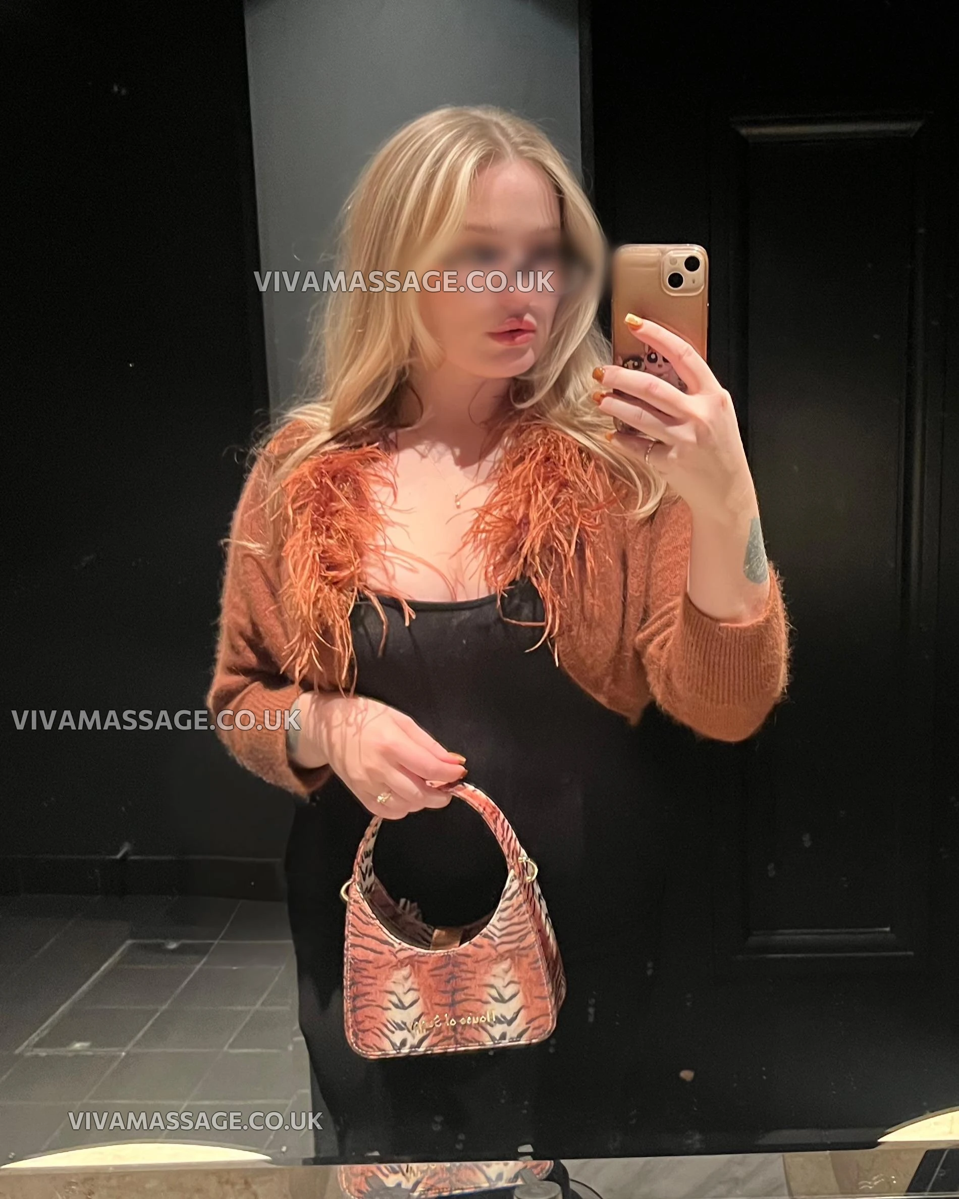 Photo 1 of Hollie_Harper