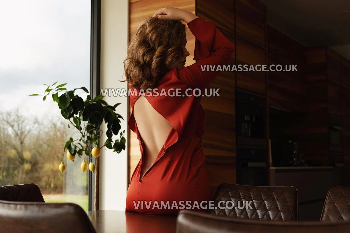 Photo 9 of Hollie_Harper