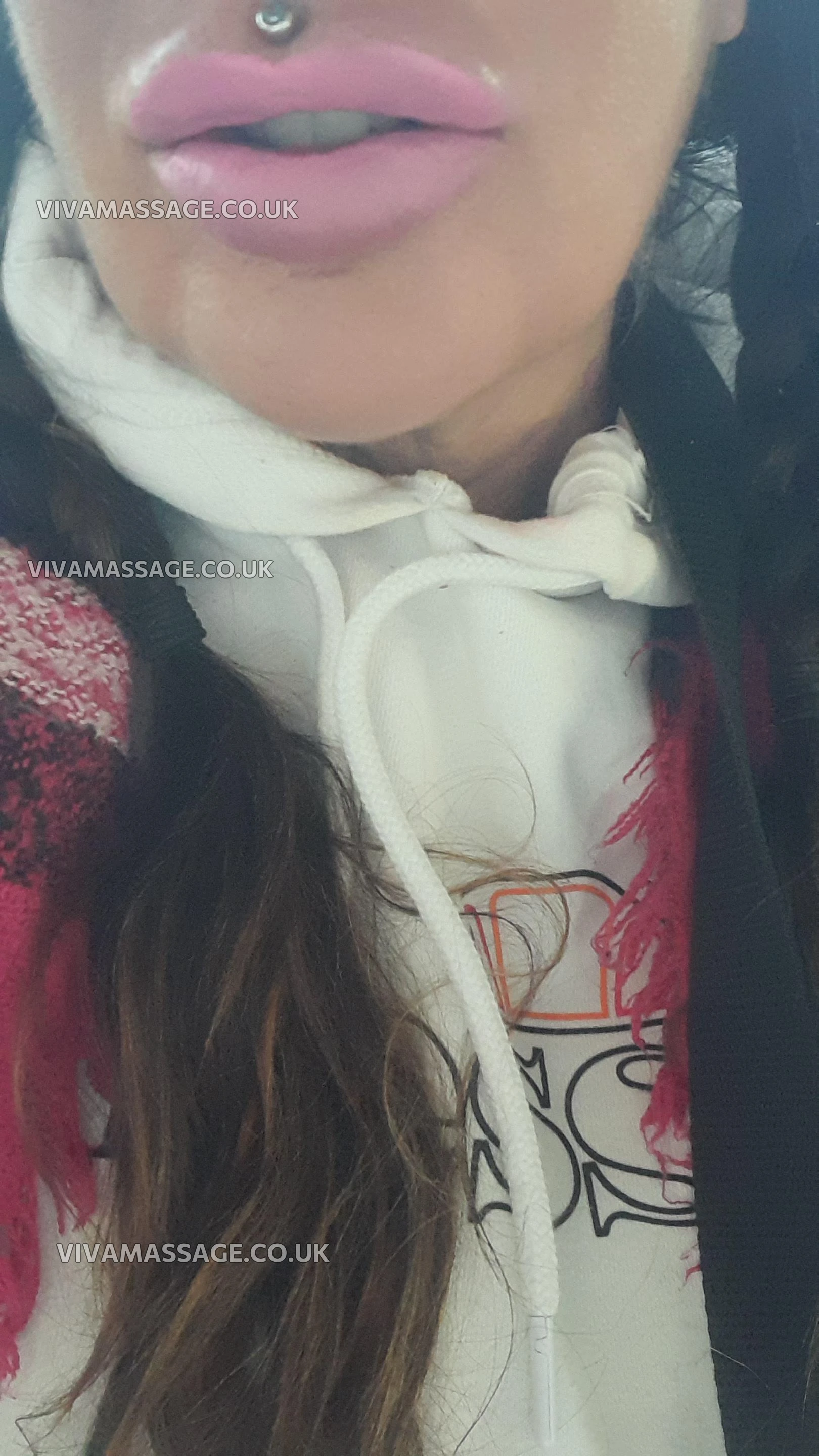 Photo 40 of Vickywhite136