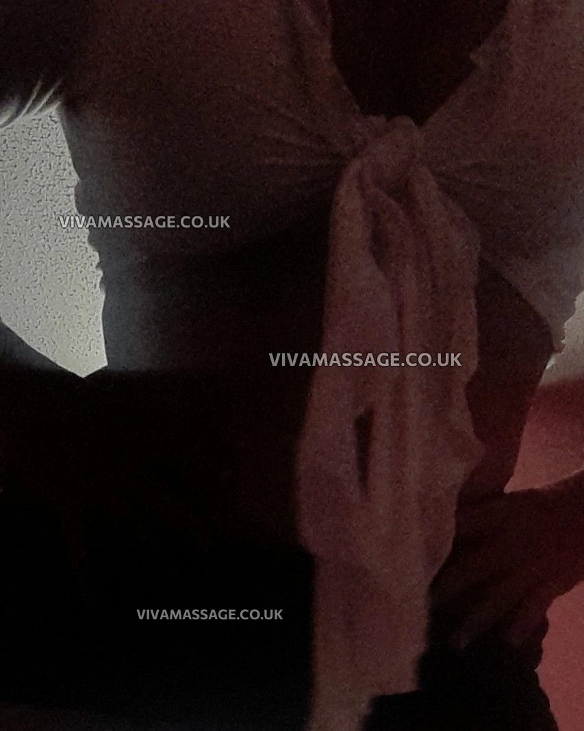 Photo 77 of Vickywhite136