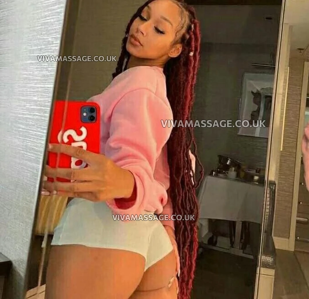 Photo 1 of Lunababyypie