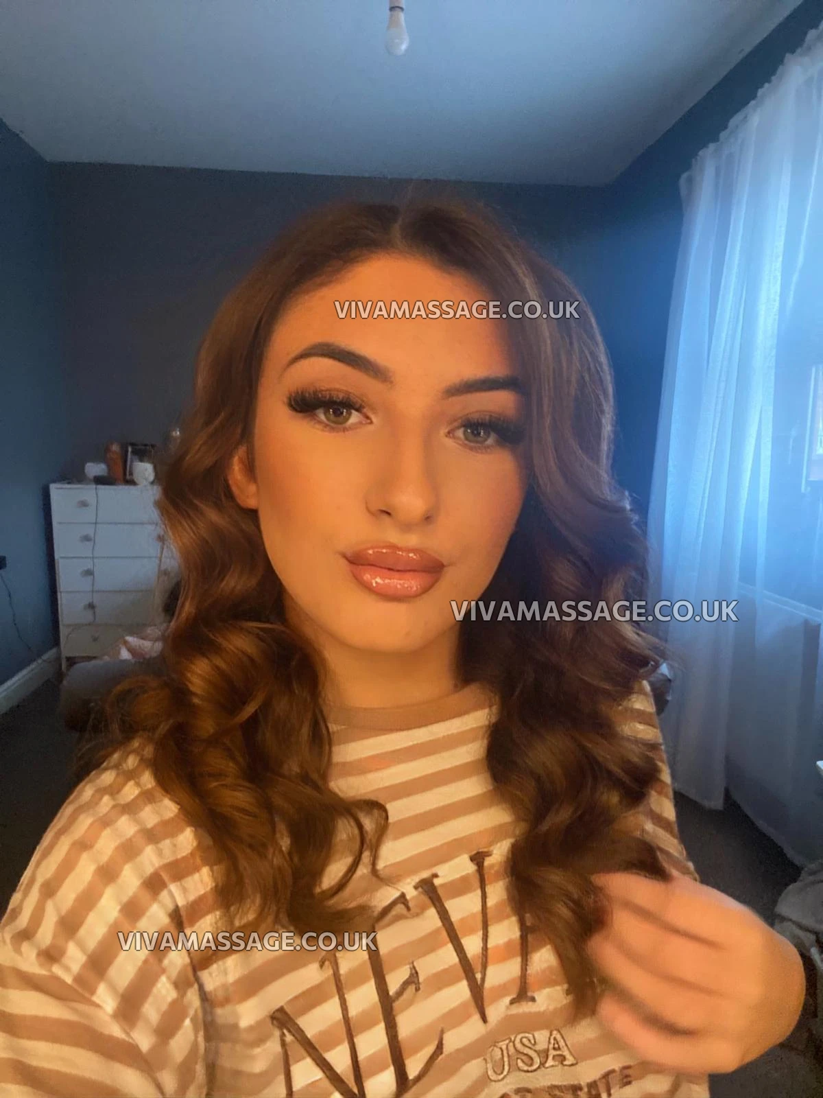 Photo 4 of BritishDollLaylaLoo